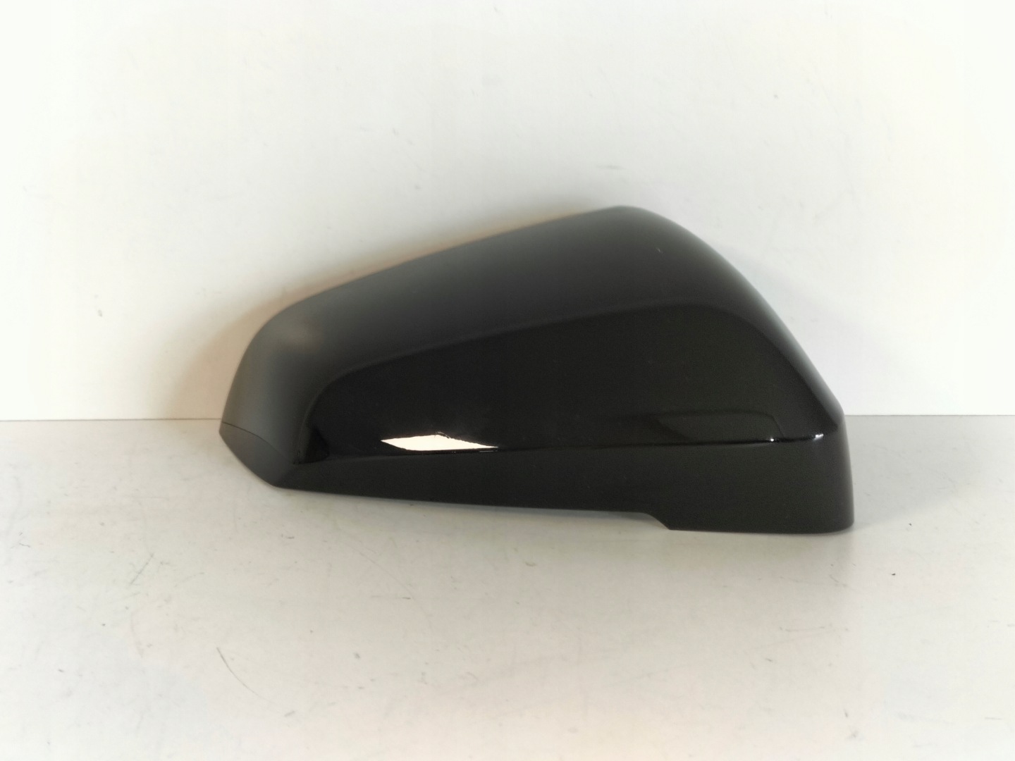 cover cap mirrors right FORD CAPRI EV 24