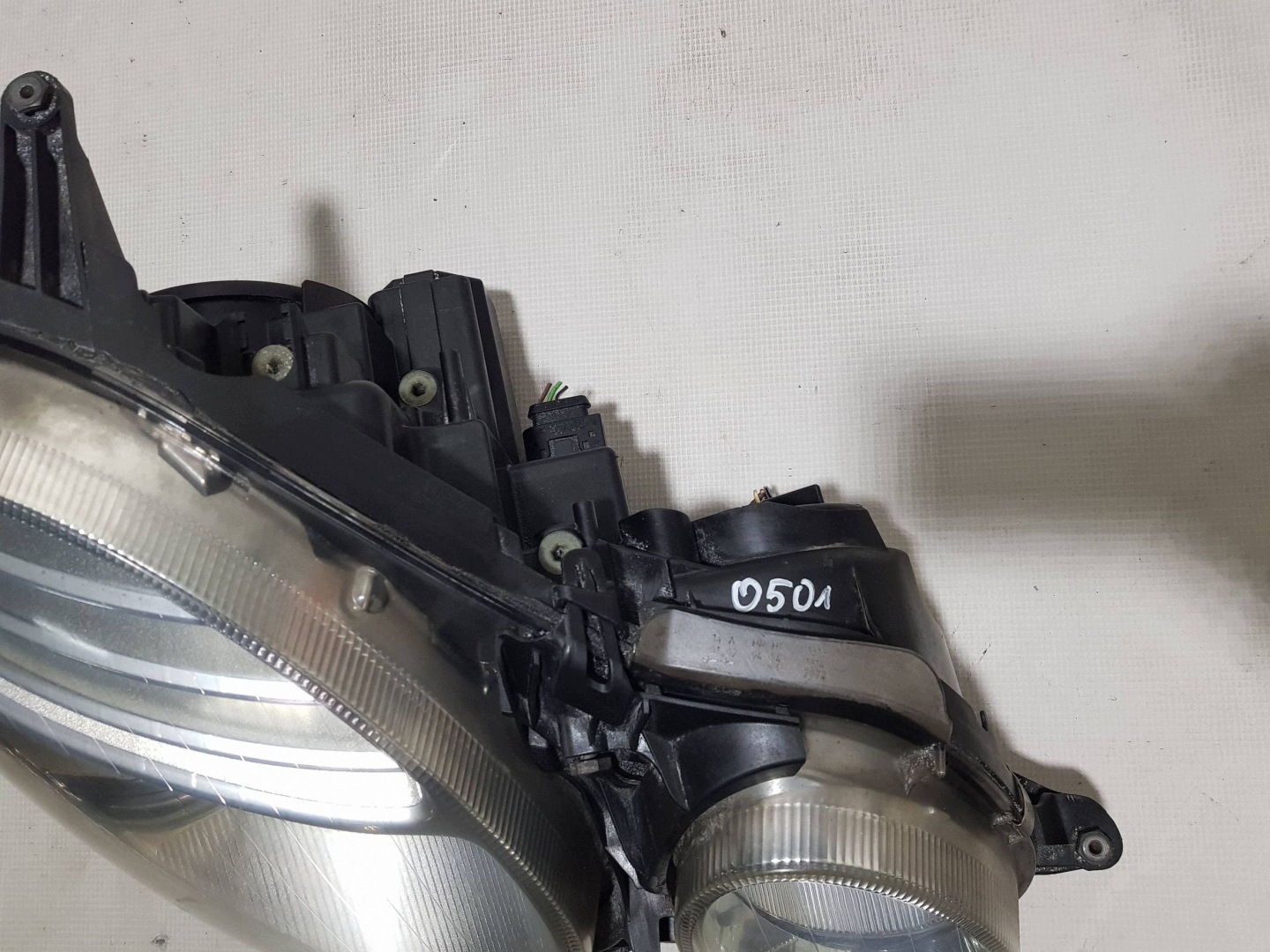 MERCEDES E class W211 LIFT light right front H7 right hand drive