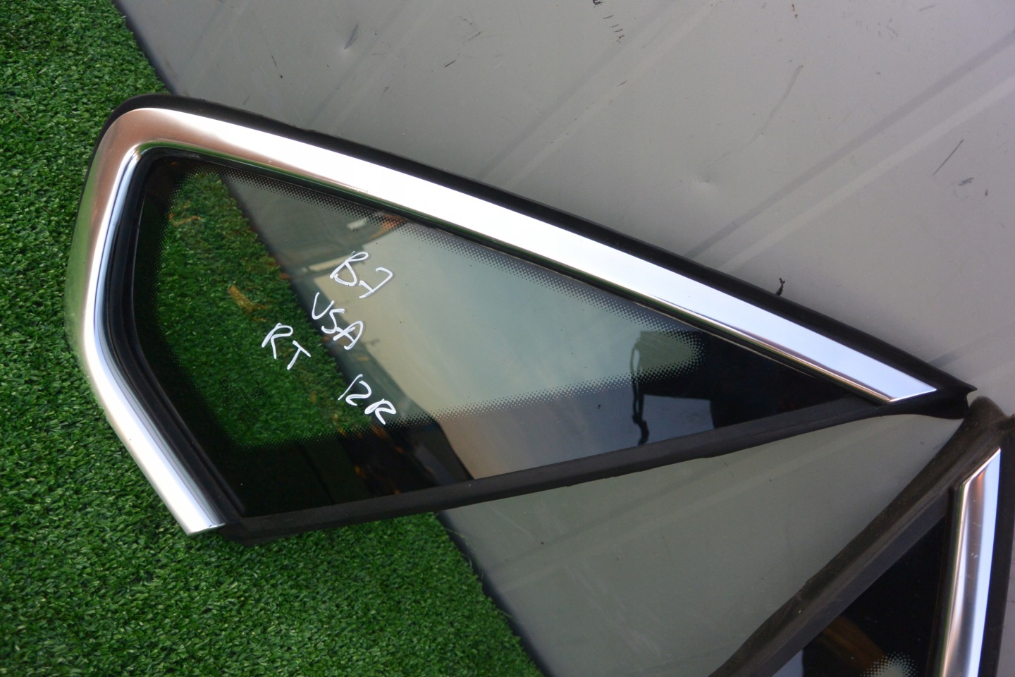 window bodywork rear part VW PASSAT B7 USA 2012 2011