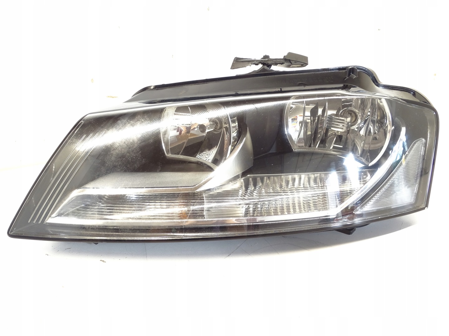 light left front left front AUDI A3 8P UK 1EJ009648 1EJ009648-01