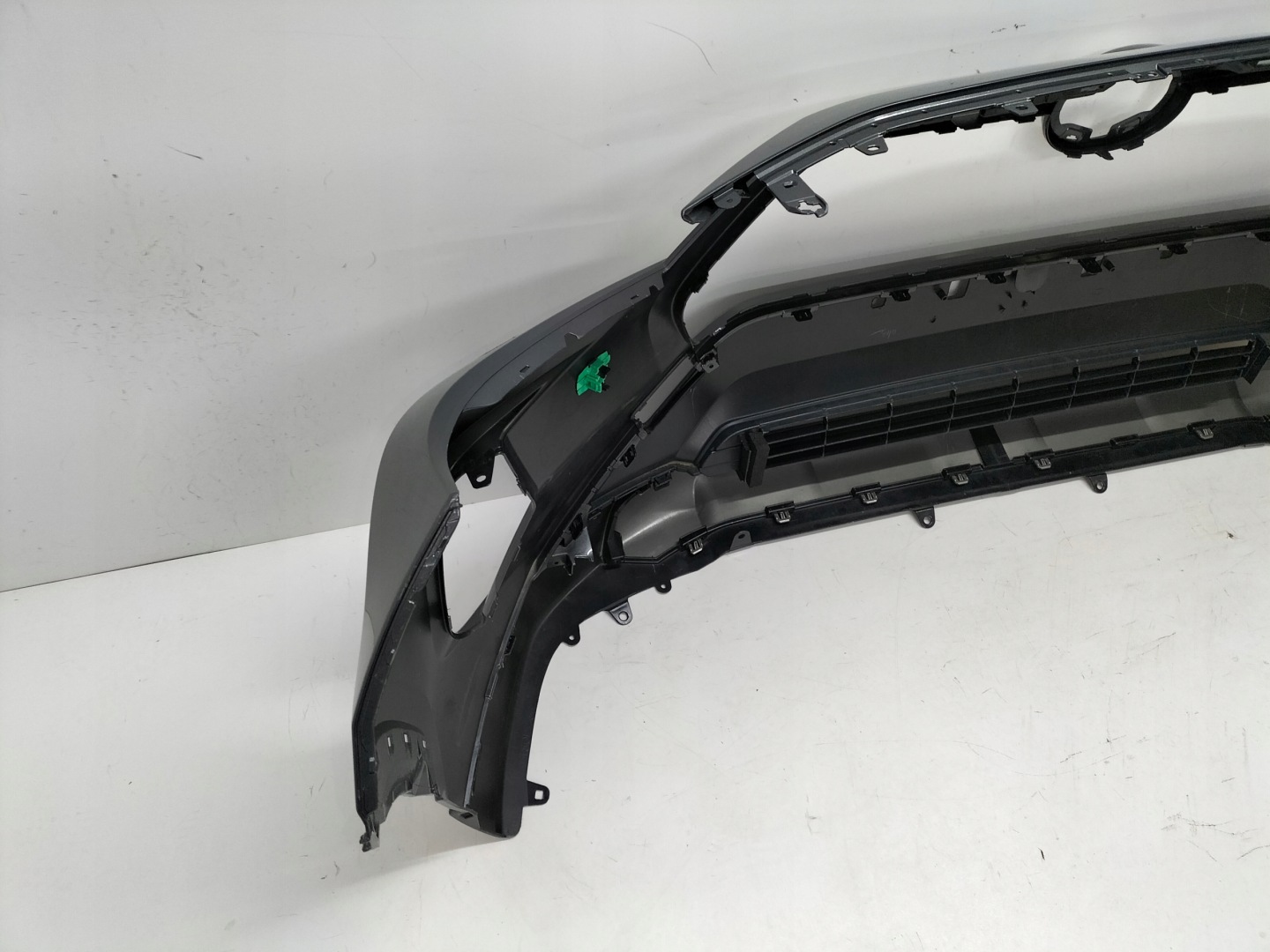 front bumper front TOYOTA RAV4 RAV-4 V 18
