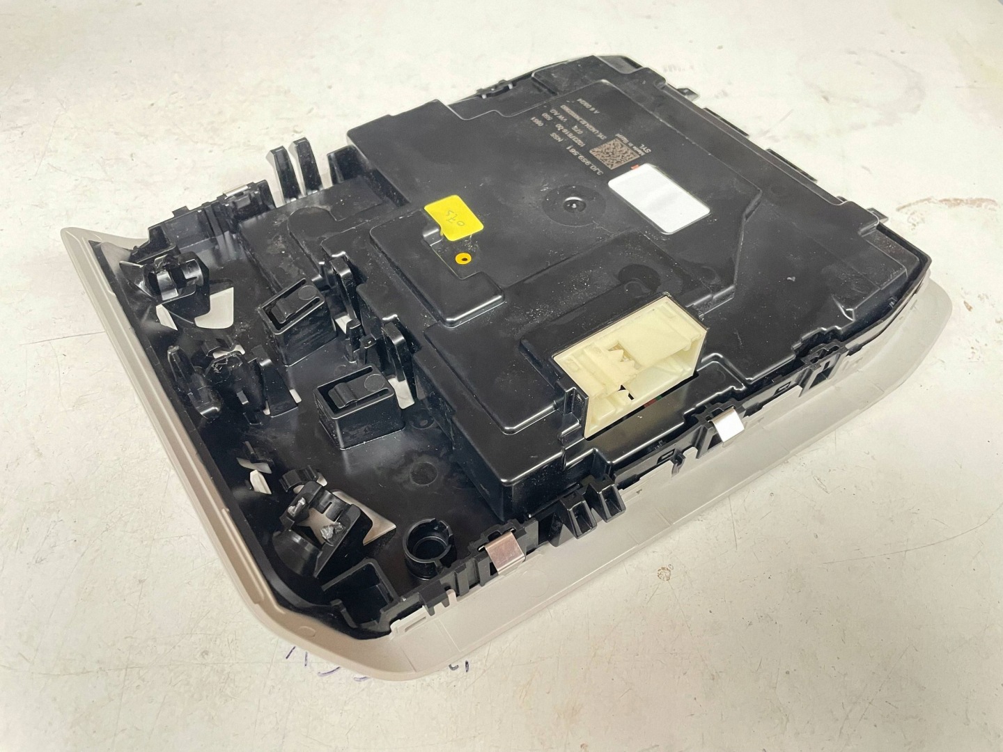 VOLKSWAGEN PASSAT B9 FANALE CIELO INTERNO 3J0959561 @