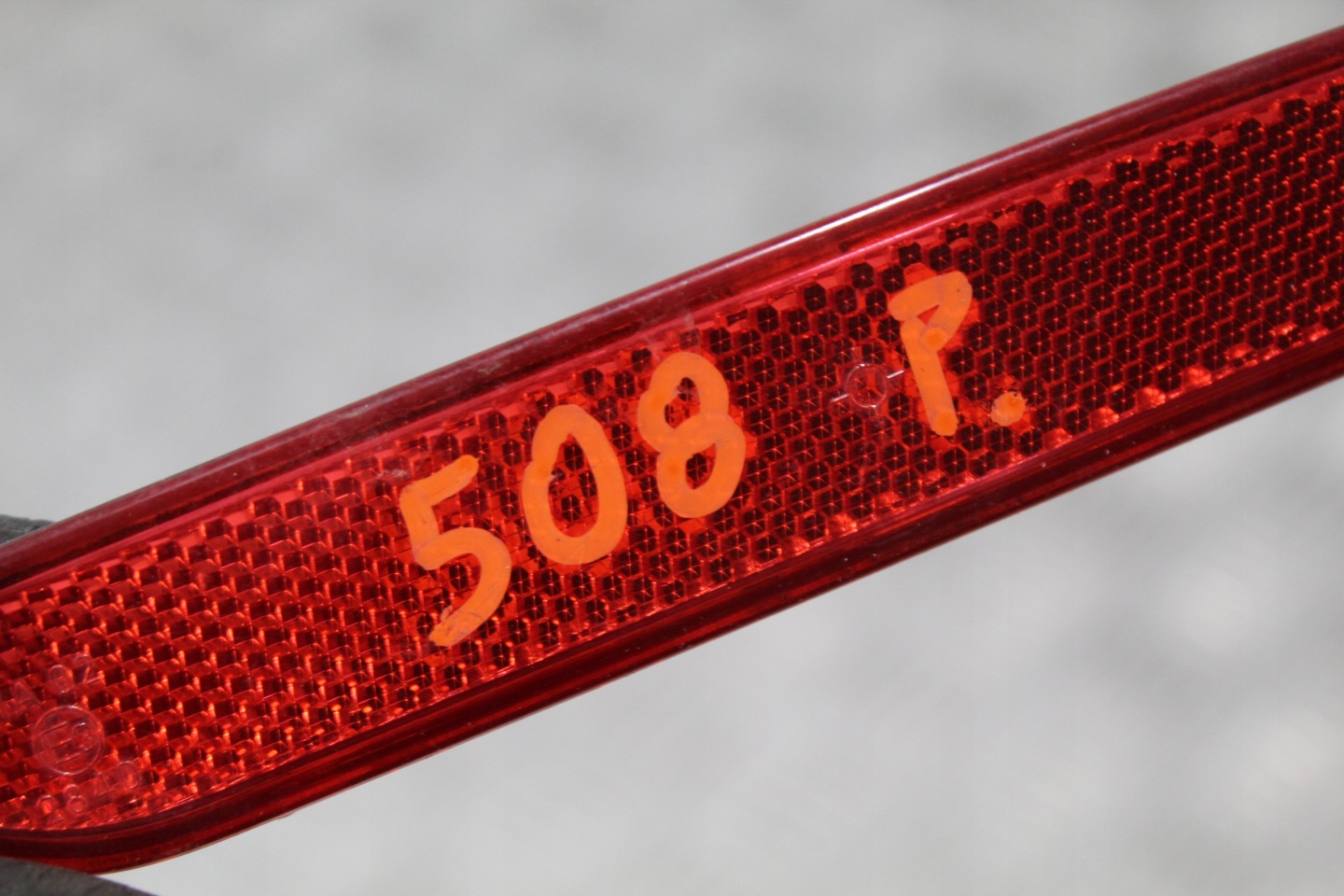 light SWIATELKO ODBLASKOWE right PEUGEOT 508 1 and
