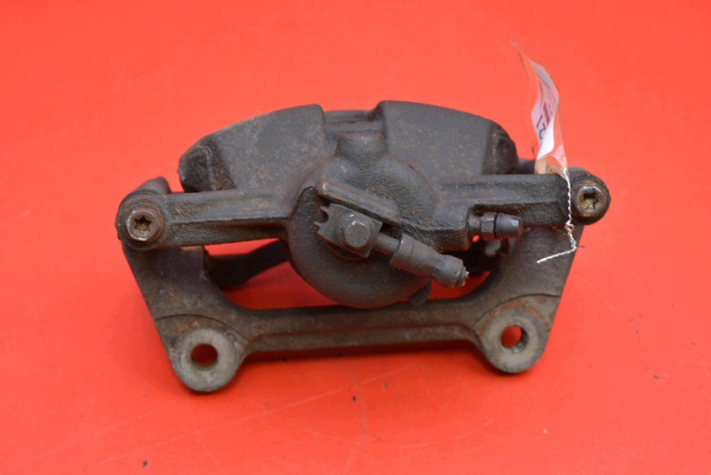 caliper brake right front VW PASSAT B8 2.0 TSI 220 KM 14-23