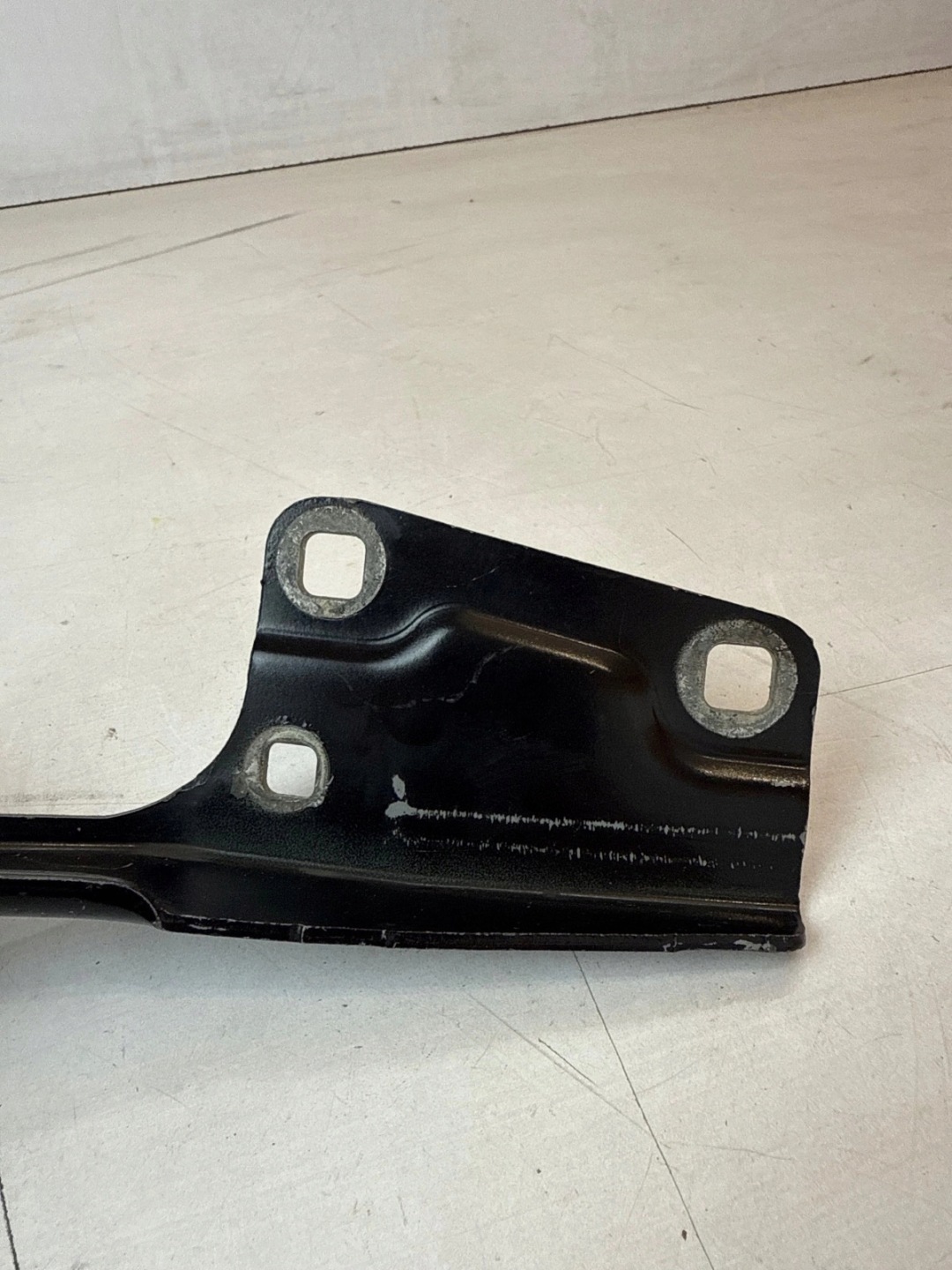 hinge bonnets front front left Renault Megane III