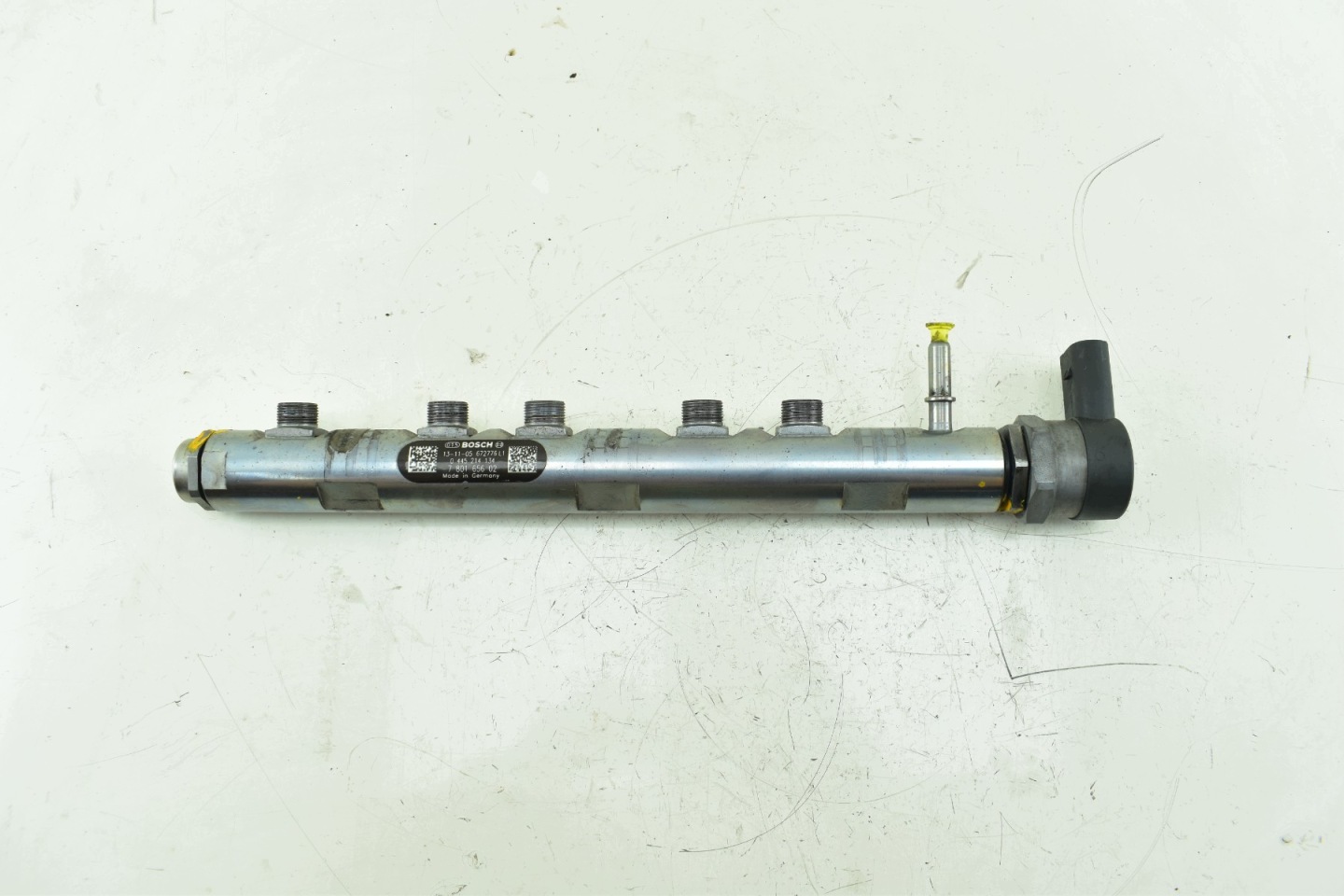 Rampe injection Capteurs BMW E87 E90 E60 E84 2.0 D N47 7801656 0445214134
