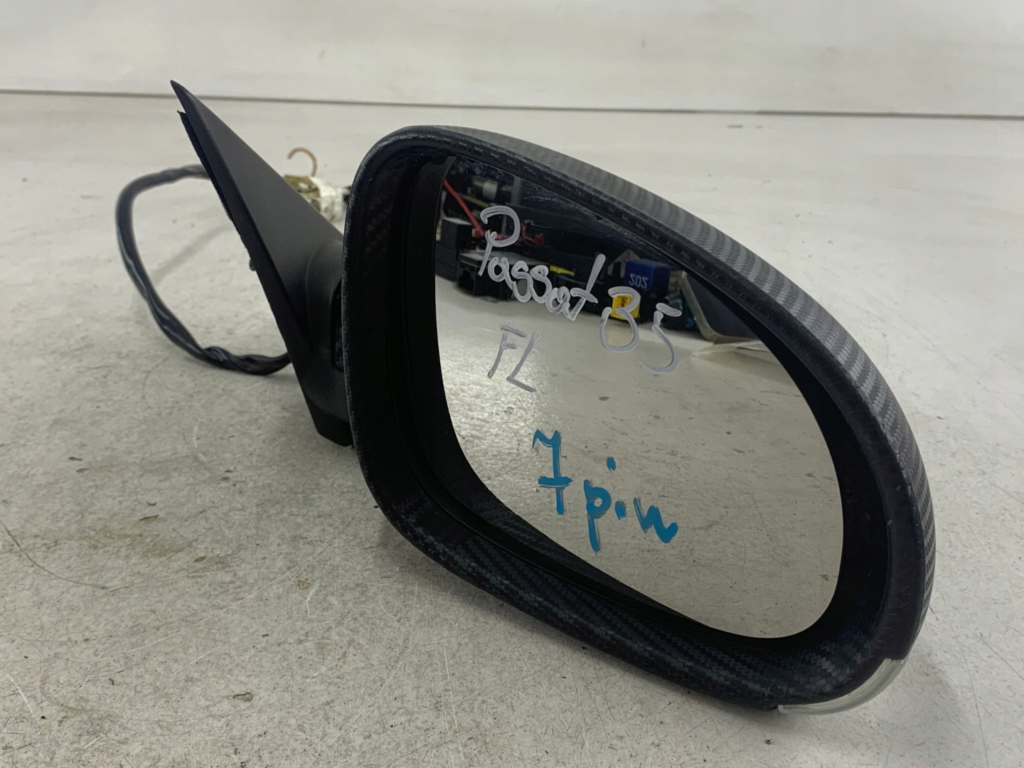 VW PASSAT B5 LIFT mirror right 7 PIN indicator KARBON
