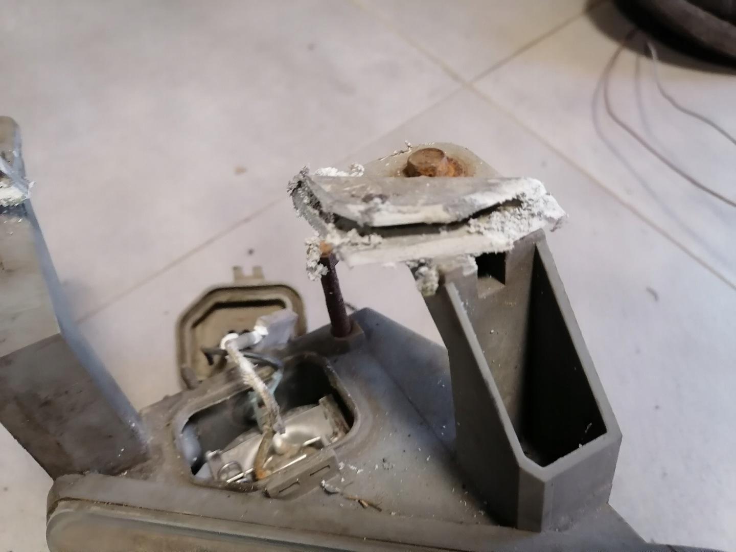 Nebelscheinwerfer links OPEL VECTRA B 08-442-20005