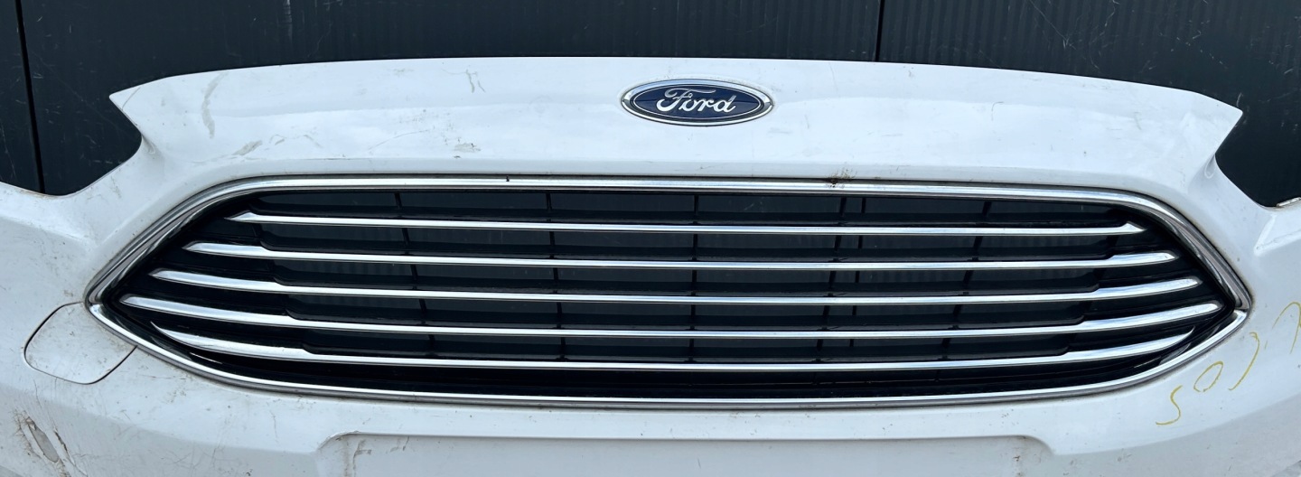 bumper front front FORD FOCUS MK3 LIFT 14- PDC washers grill