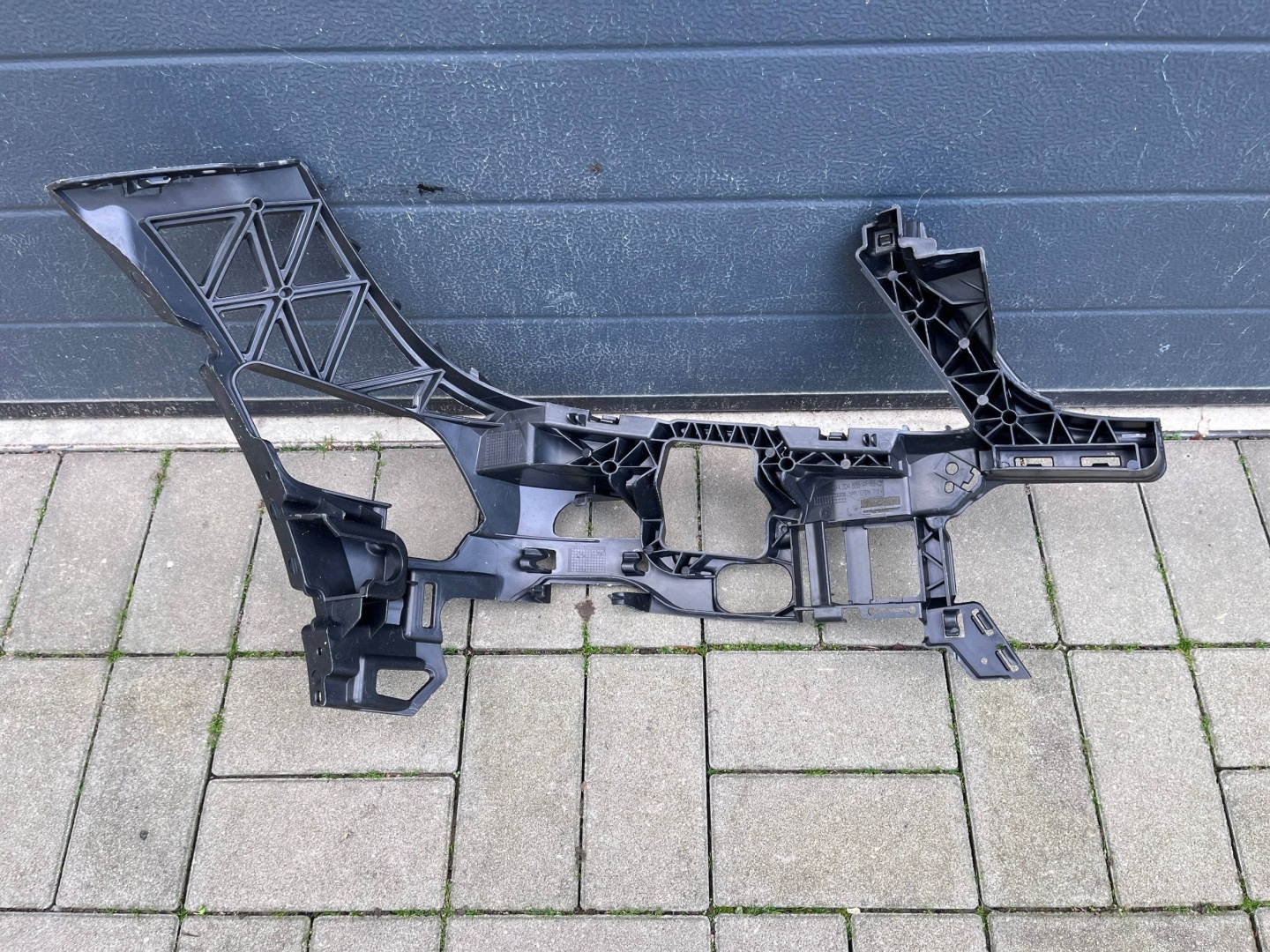 MERCEDES "C" W204 bumper bracket front front left A2048854165