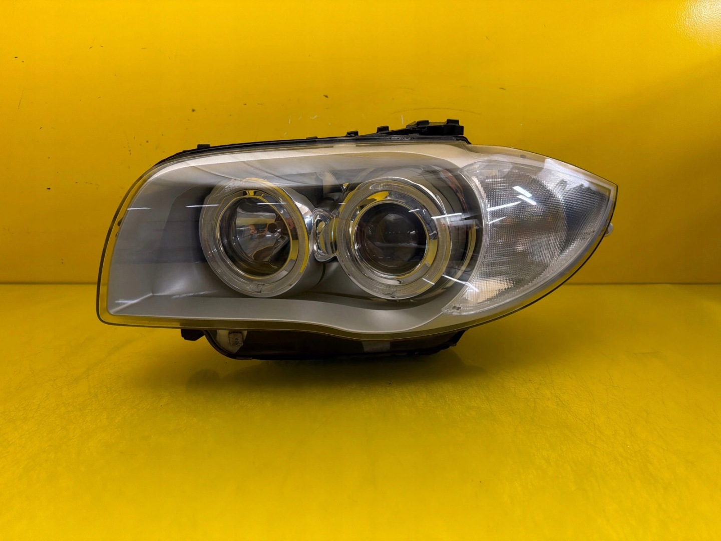 light left BMW 1 E81 E87 E82 Xenon 6924489-08