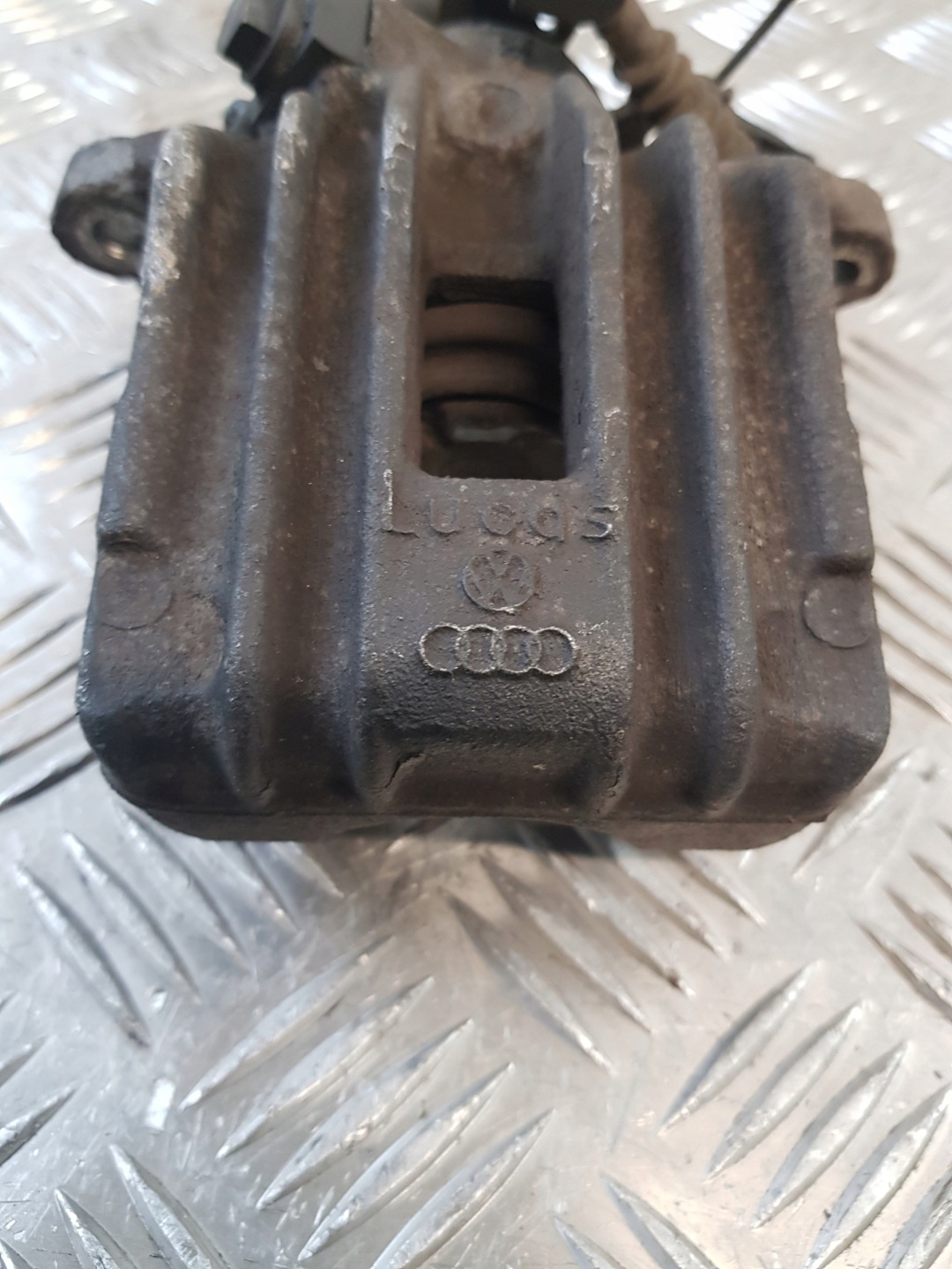caliper brake left rear part SKODA OCTAVIA and 1.8B EU