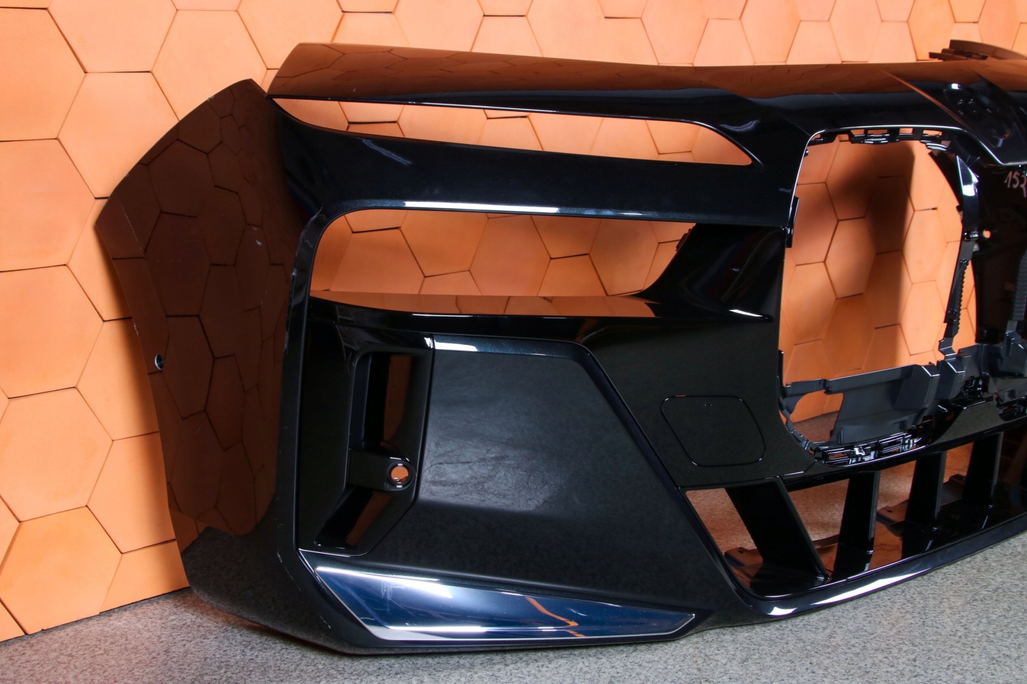 BMW 7 G70 i7 m-packet nárazník předek přední 475