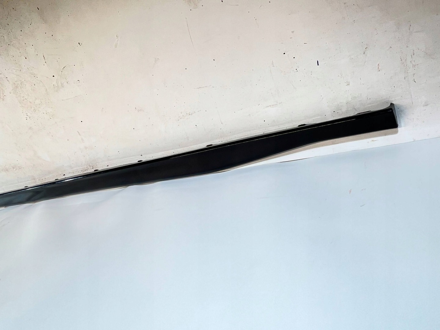 moulding threshold right Volkswagen Golf VIII R-LINE 5H0853860A