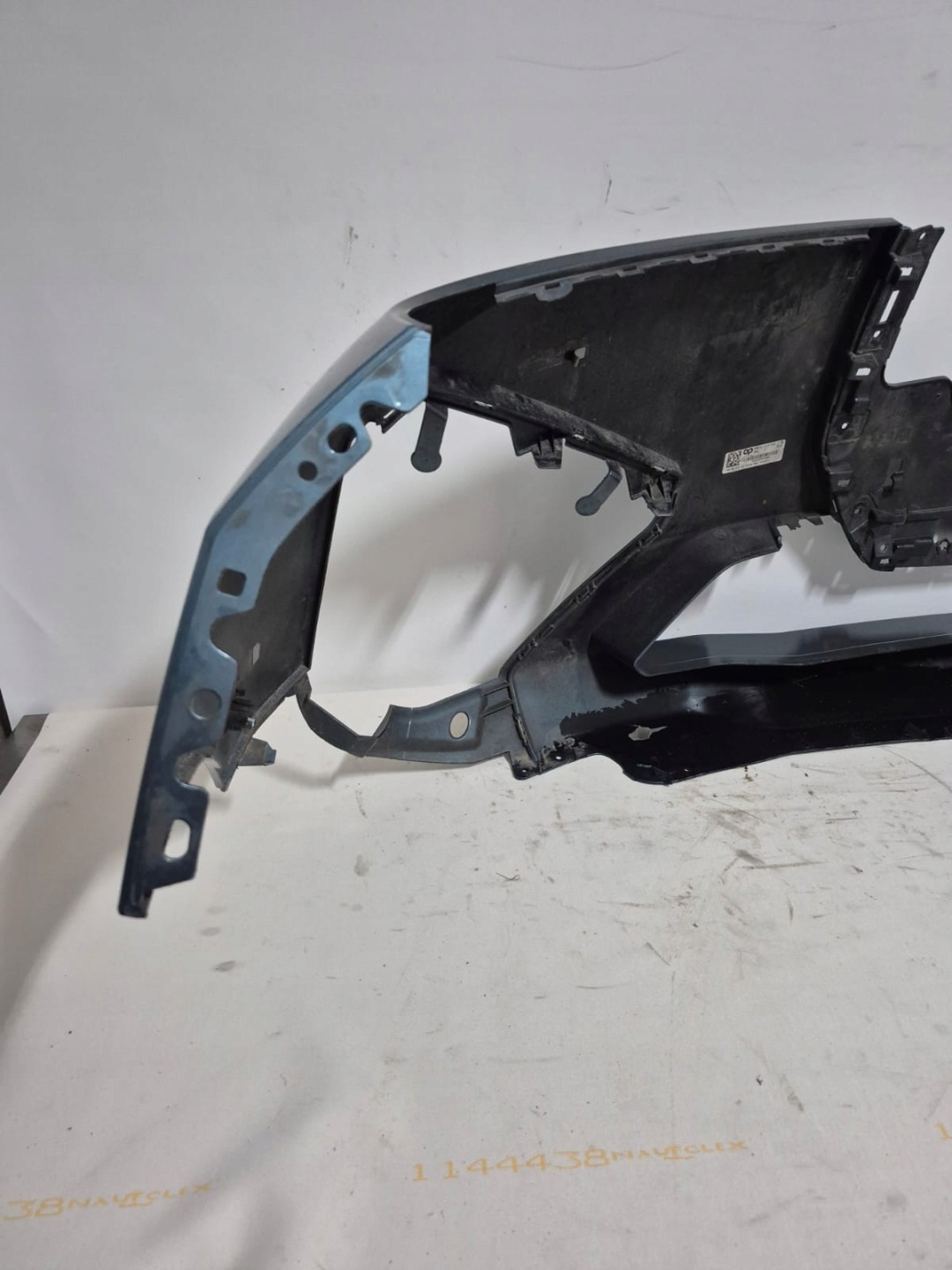 BMW IX I20 m-packet 21-25 bumper front front PDC