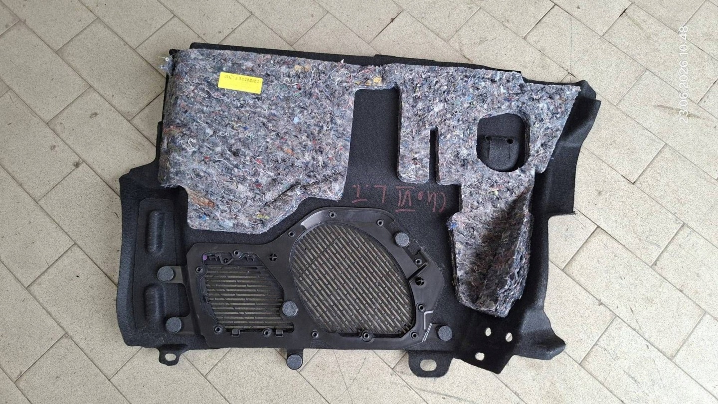 boot upholstery left side Renault Clio VI 849975556R