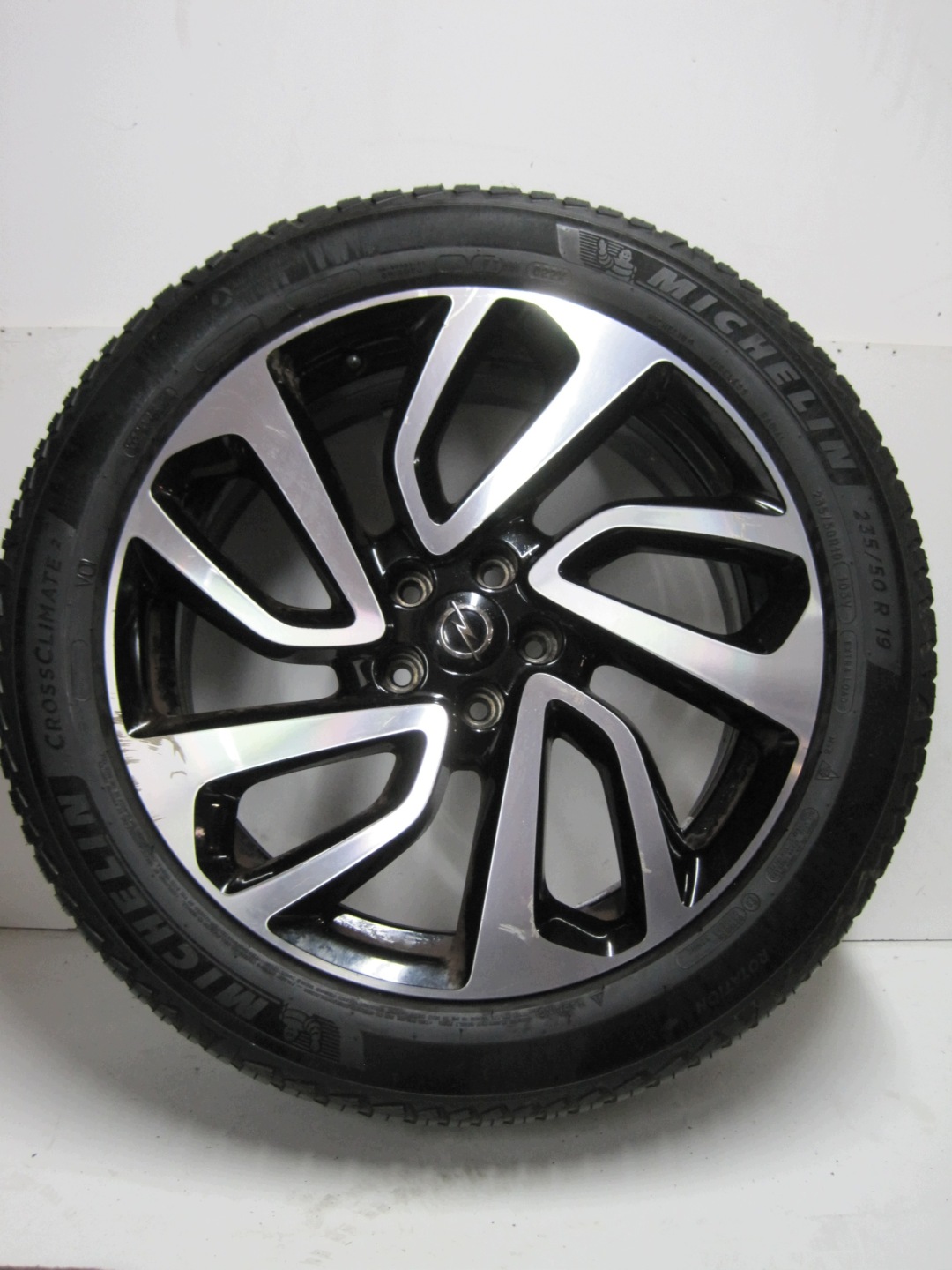 wheels discs tyres OPEL GRANDLAND R19 M+S 4 MM