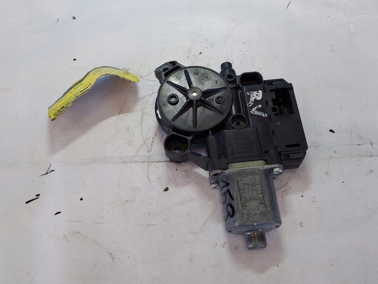 engine lifting windows POLO V 6R0959802AD right front