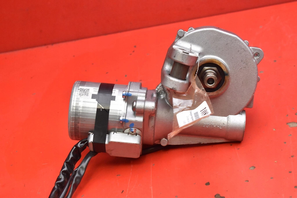 Pompa servosterzo 45200-02271 TOYOTA AURIS 1 e 1.6 VVT-e 124 KM 06-09