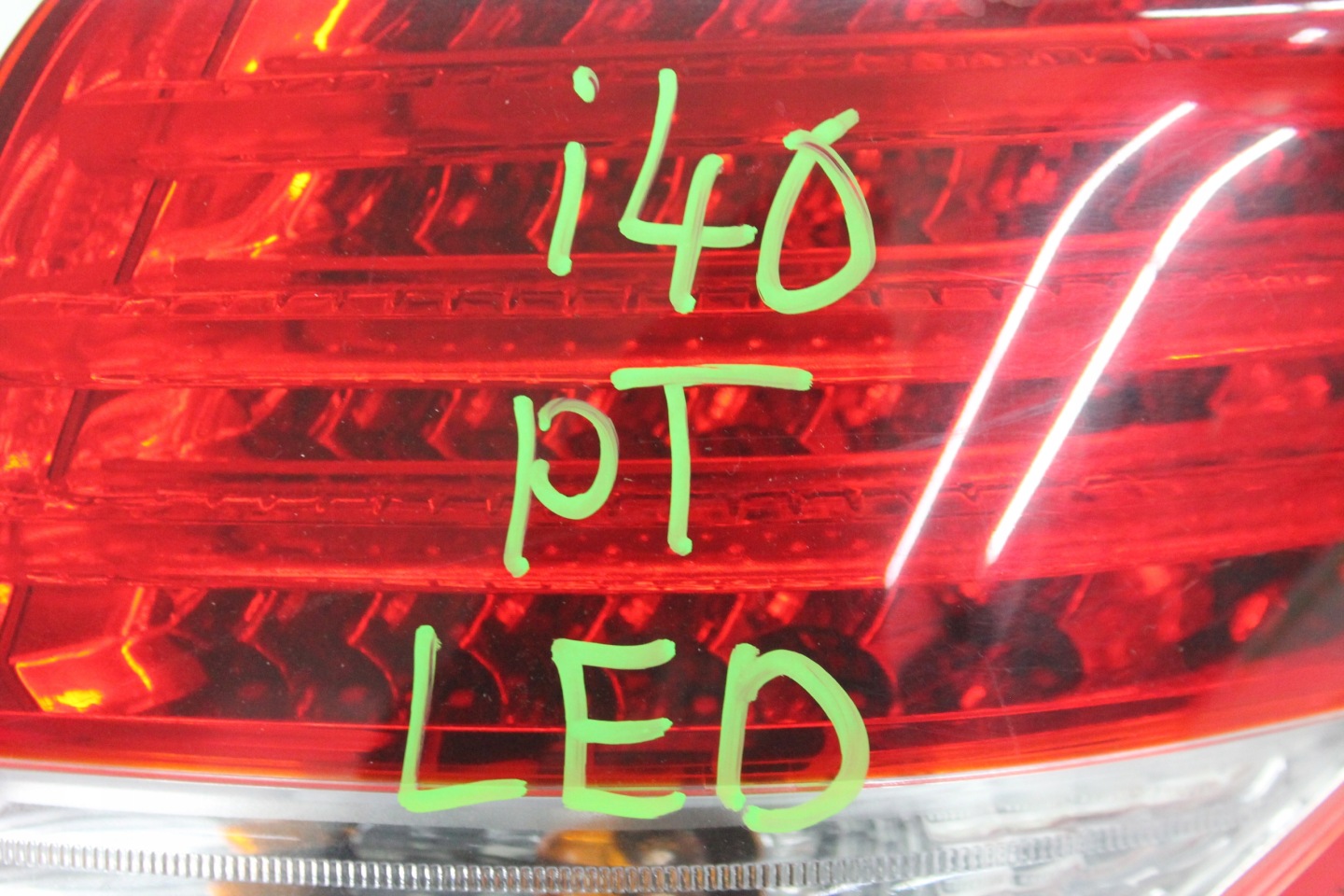 light right rear part right sedan HYUNDAI I40 11-14