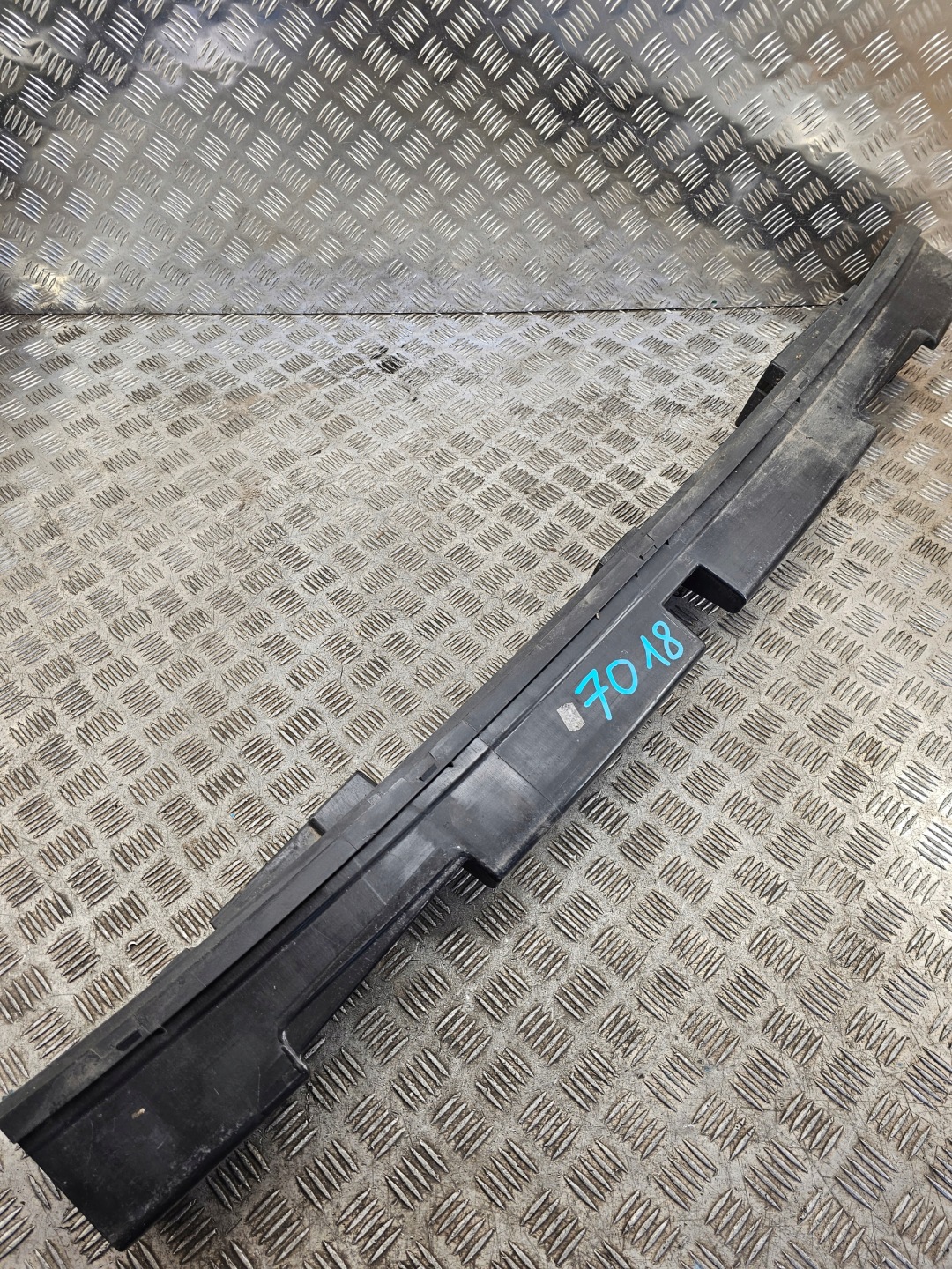 Traversa Paraurti posteriore VW TRANSPORTER T6 2015-2019 7E0807305C