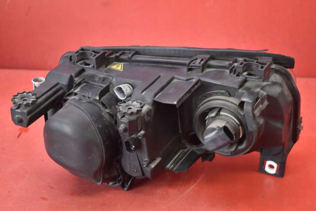 REFLEKTOR left light front XENON EU 1305235642 BMW E46 COMPACT 97-03