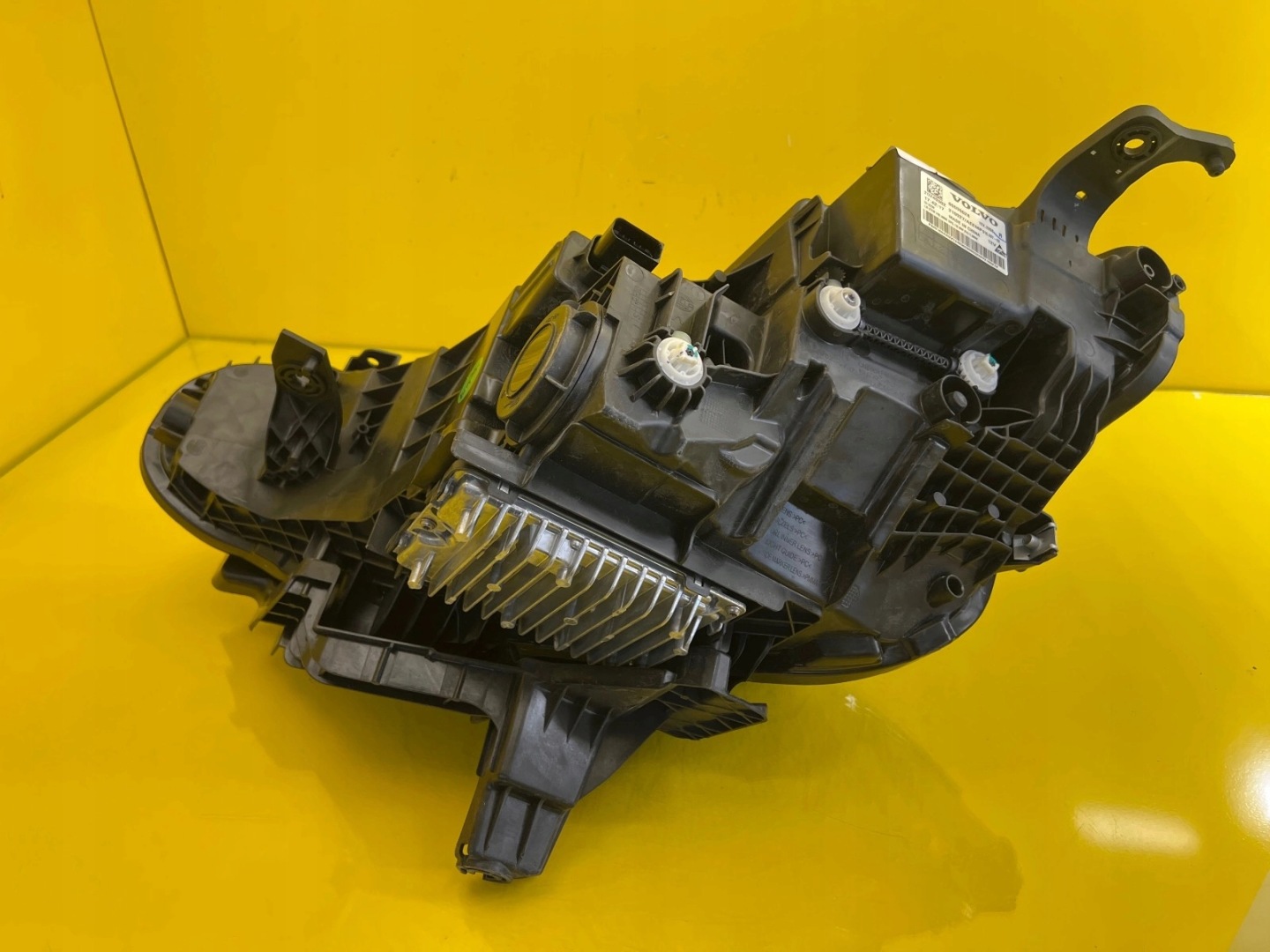 light right front Volvo EX30 Full Led 80000628