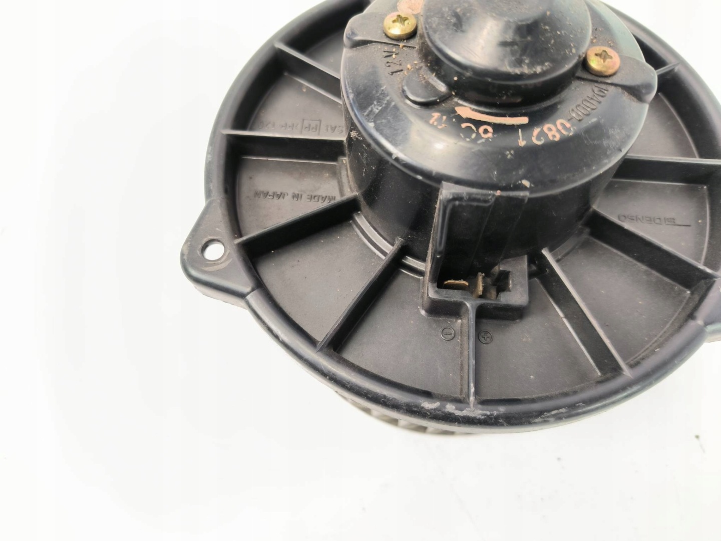 fan cab 149000-082 TOYOTA YARIS