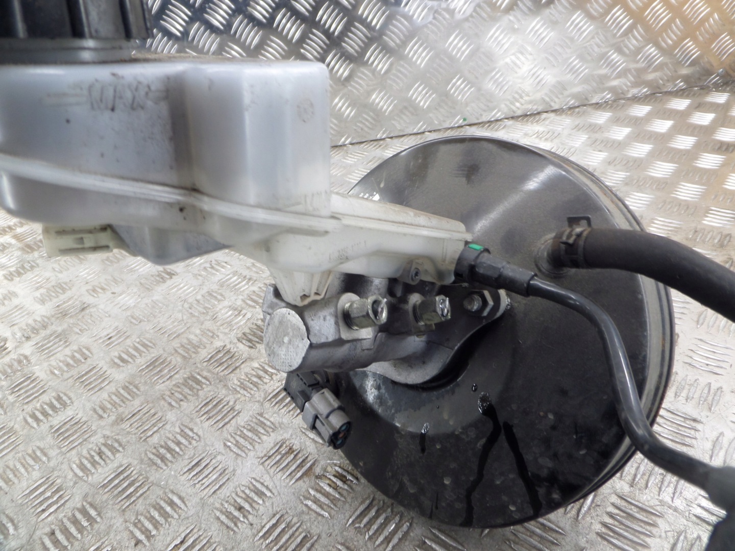 MAZDA 3 III BM 13- servo brake pump
