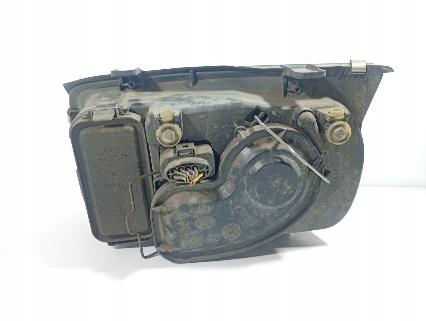 light right front REFLEKTOR right front OE 96359800R VW BORA 99-01