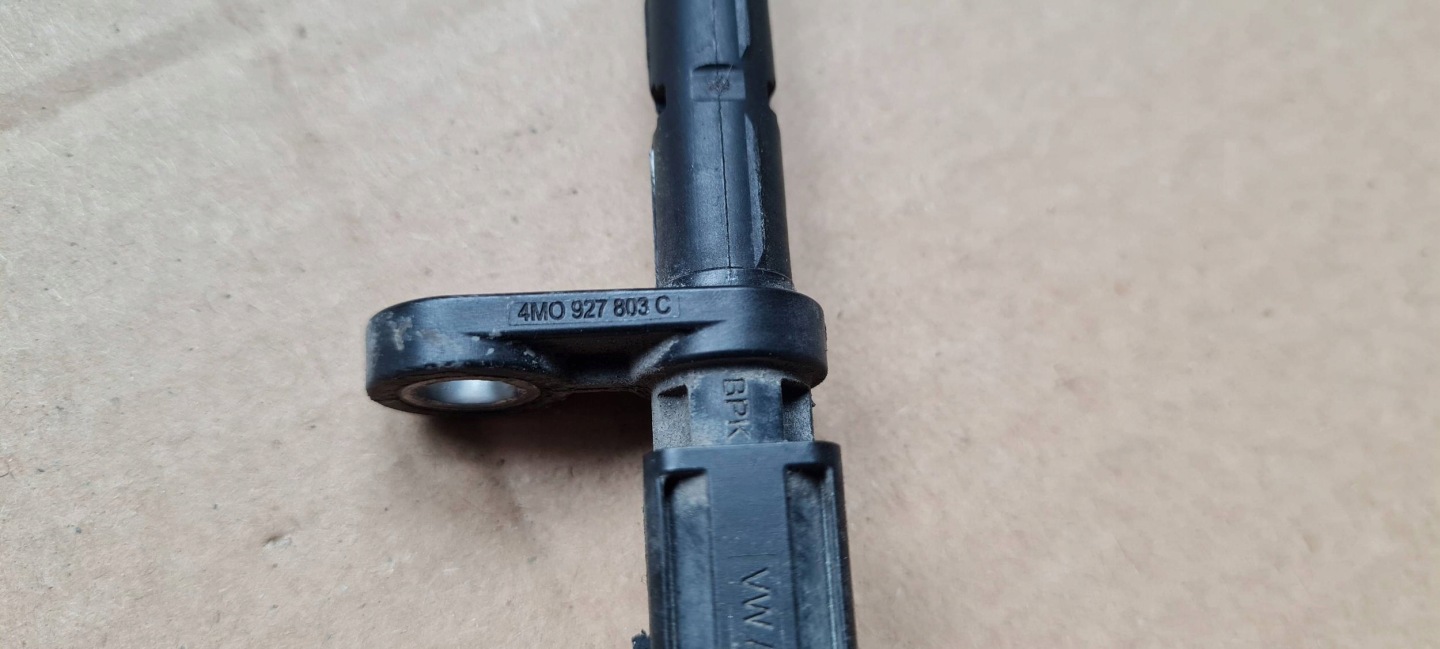 A4 B9 8W LIFT sensor wheels ABS front 4M0927803C A5 8W