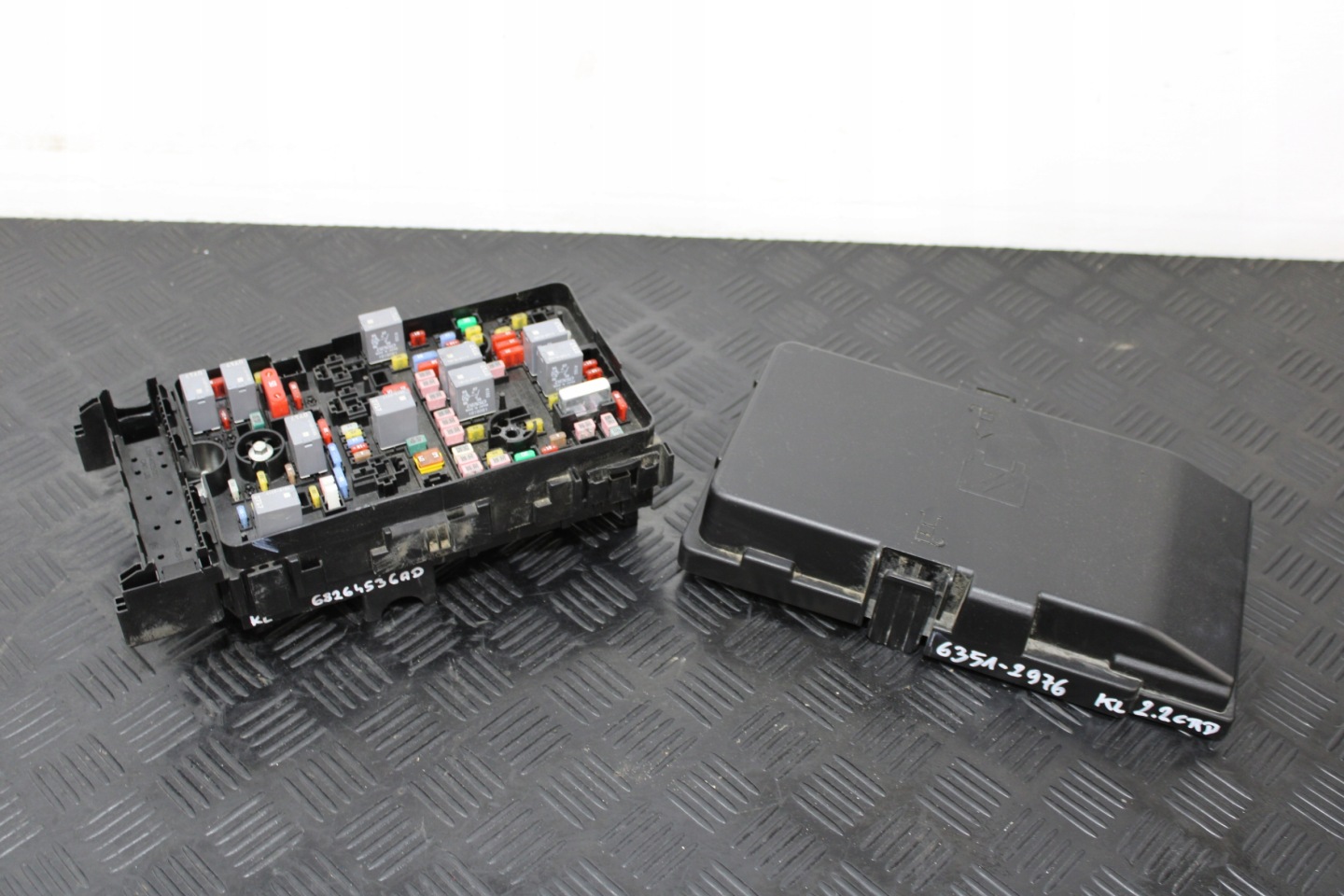 Module fusibles Boîte 68264536AD JEEP CHEROKEE KL