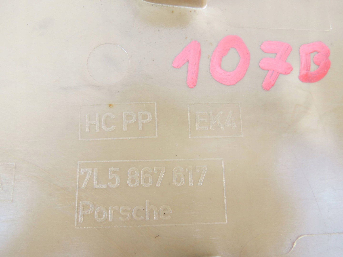 lista kárpit tetö PORSCHE CAYENNE 4.8 V8 7L5867617