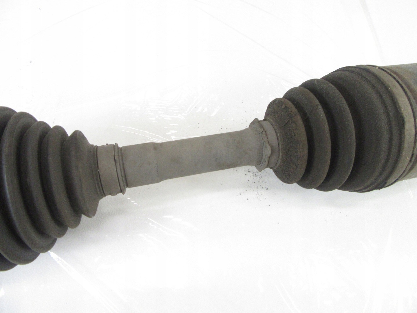 semi-axis front left Mazda 3 BL 2.2 MZR-CD R2AA GG6425600