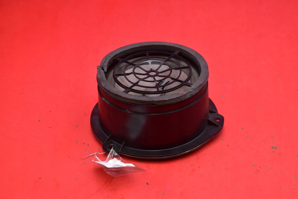 speaker right rear part 4M0035411 AUDI Q7 4M 15