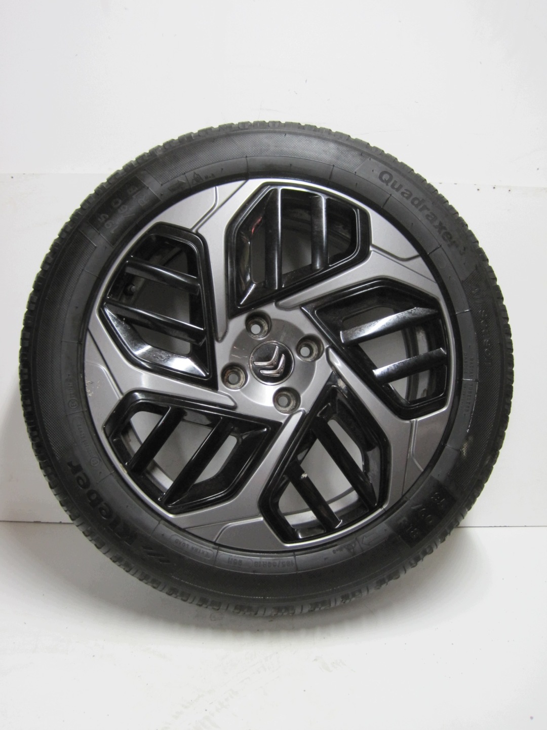 wheels discs tyres CITROEN C4 III R18 4 5 MM