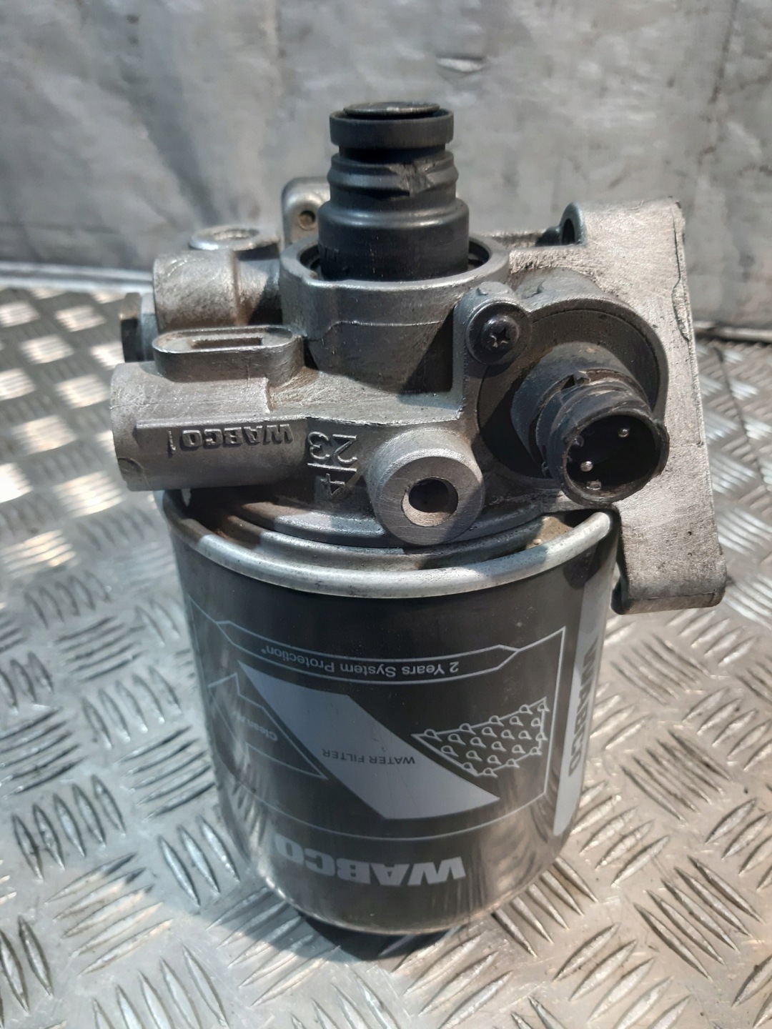 81.52102-6105 MAN Osuszacz luft WABCO