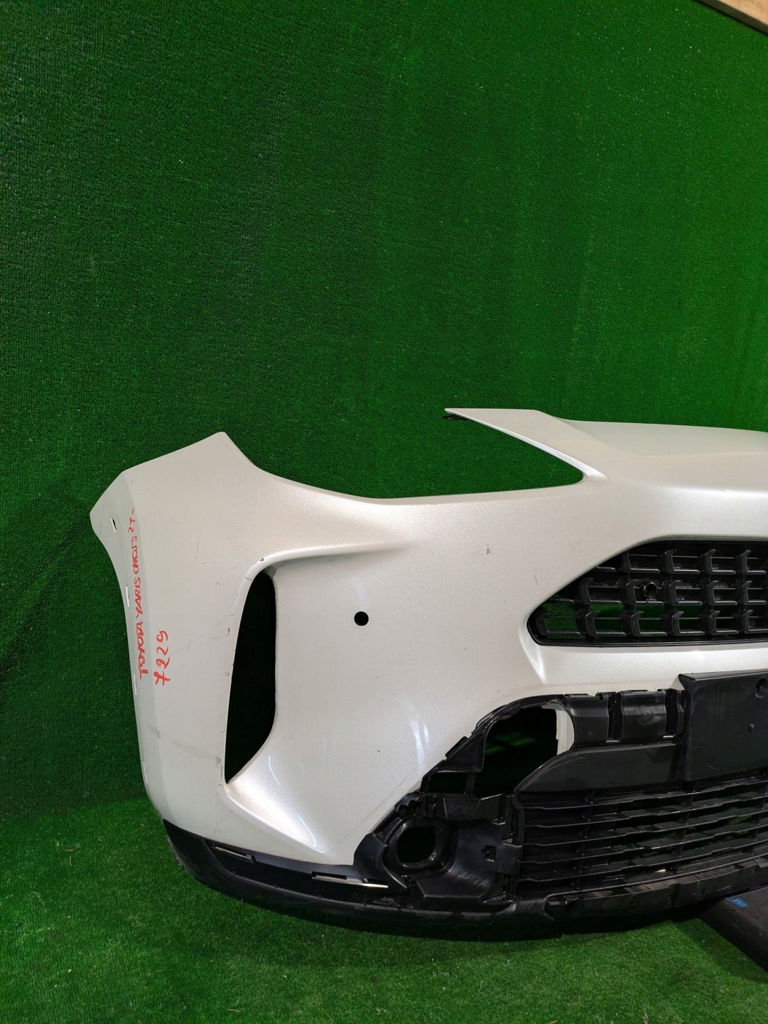front bumper front TOYOTA YARIS CROSS ADVENTURE 20- NR.Z7610
