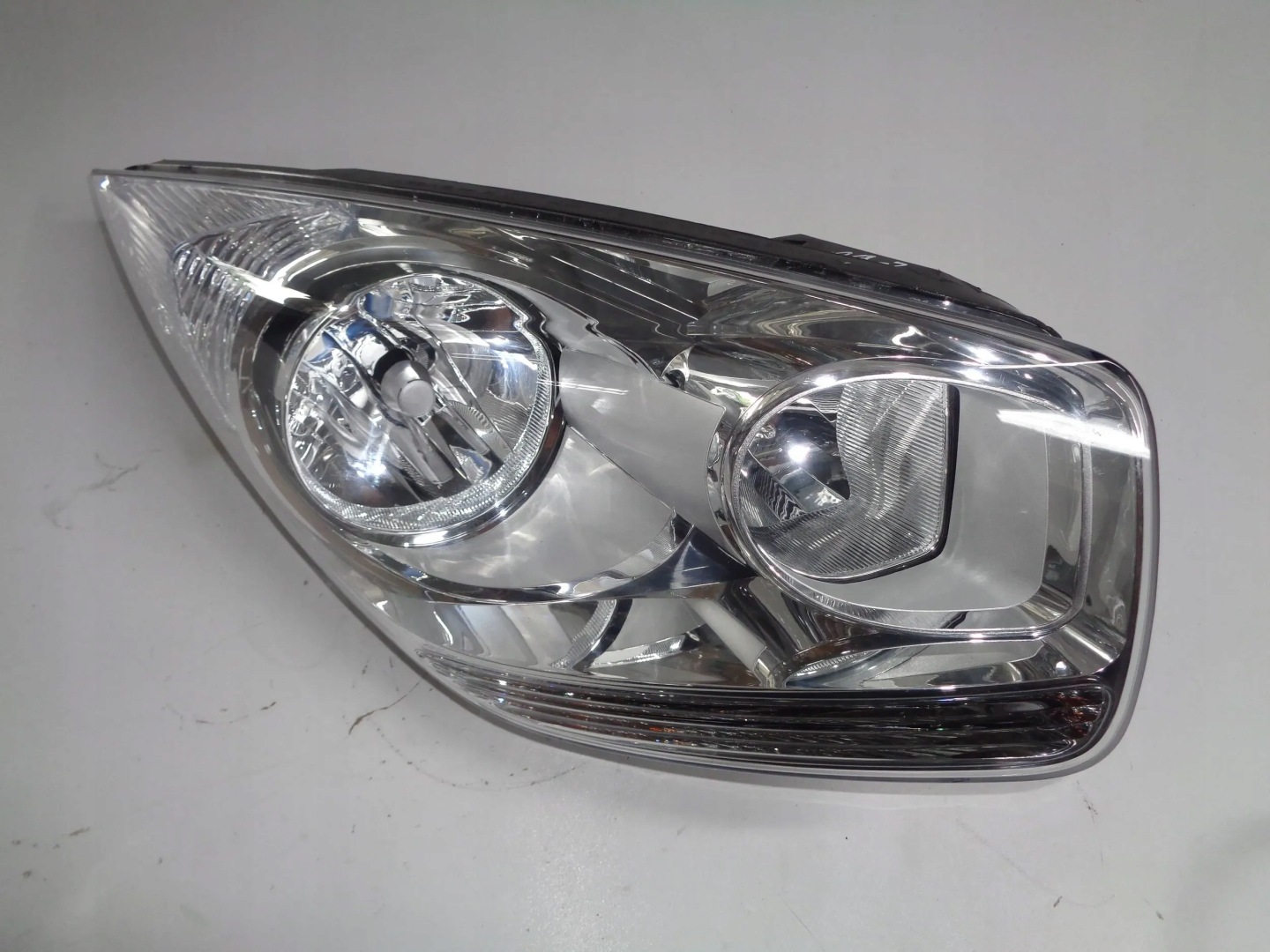 KIA VENGA LIGHT RIGHT RIGHT FRONT 09R- 92102-1P000