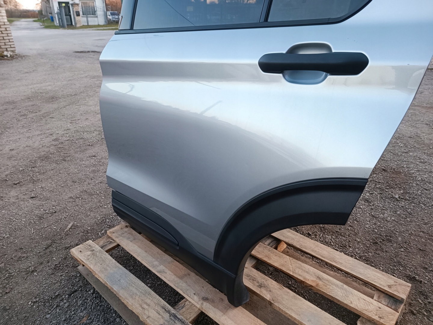 door rear part rear. left complete Ford Explorer VI 2020