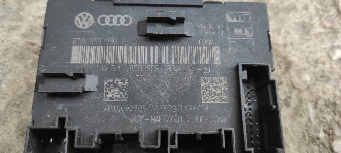 AUDI A5 8T Bedienteil modul Tür 8T0959793H