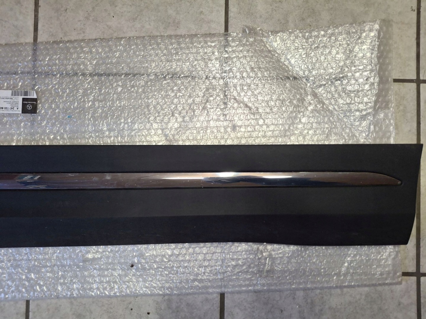 moulding for door right front MERCEDES GLA II W247 2019R->
