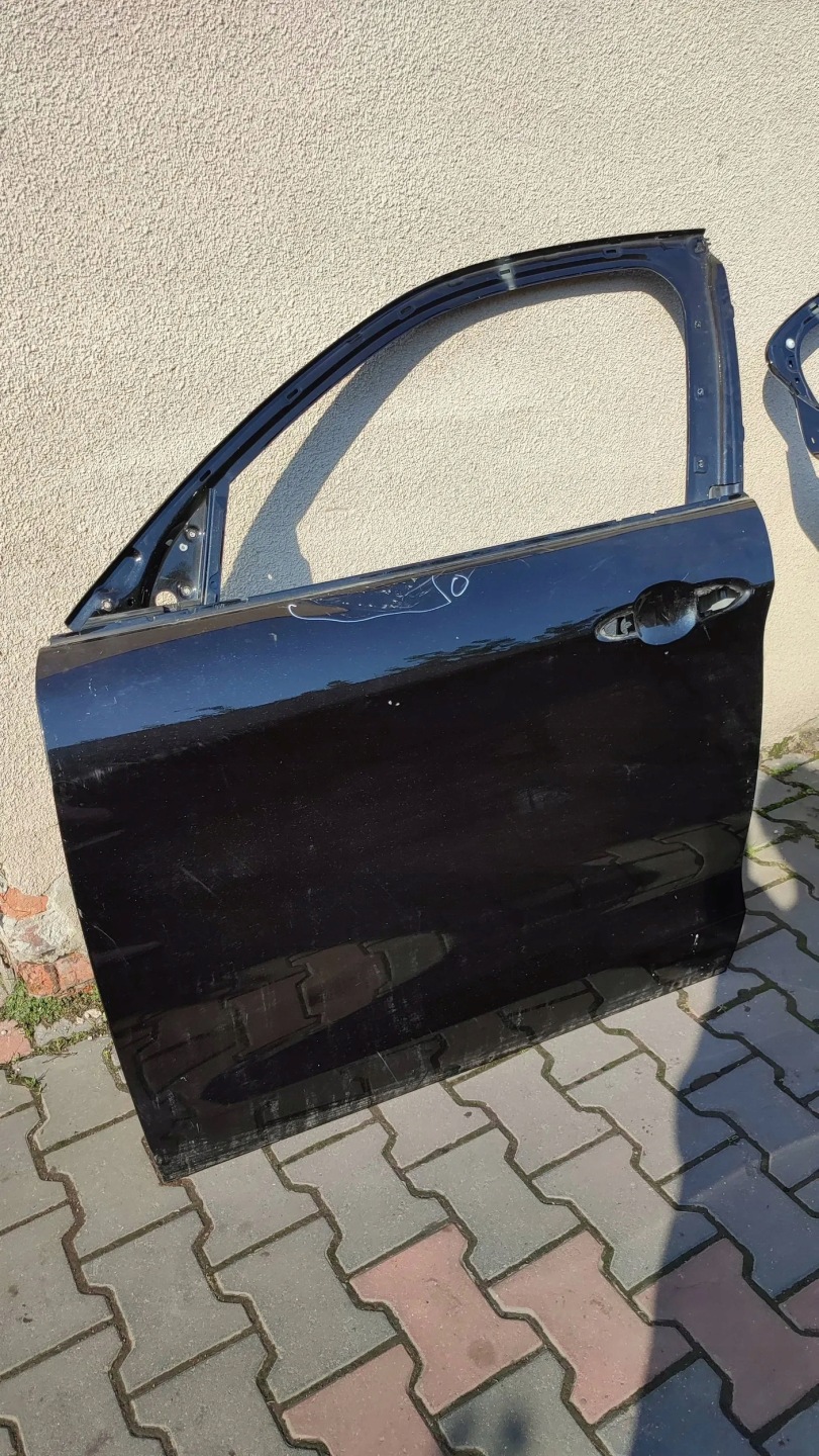 Alfa Romeo Stelvio 2021 front side left door