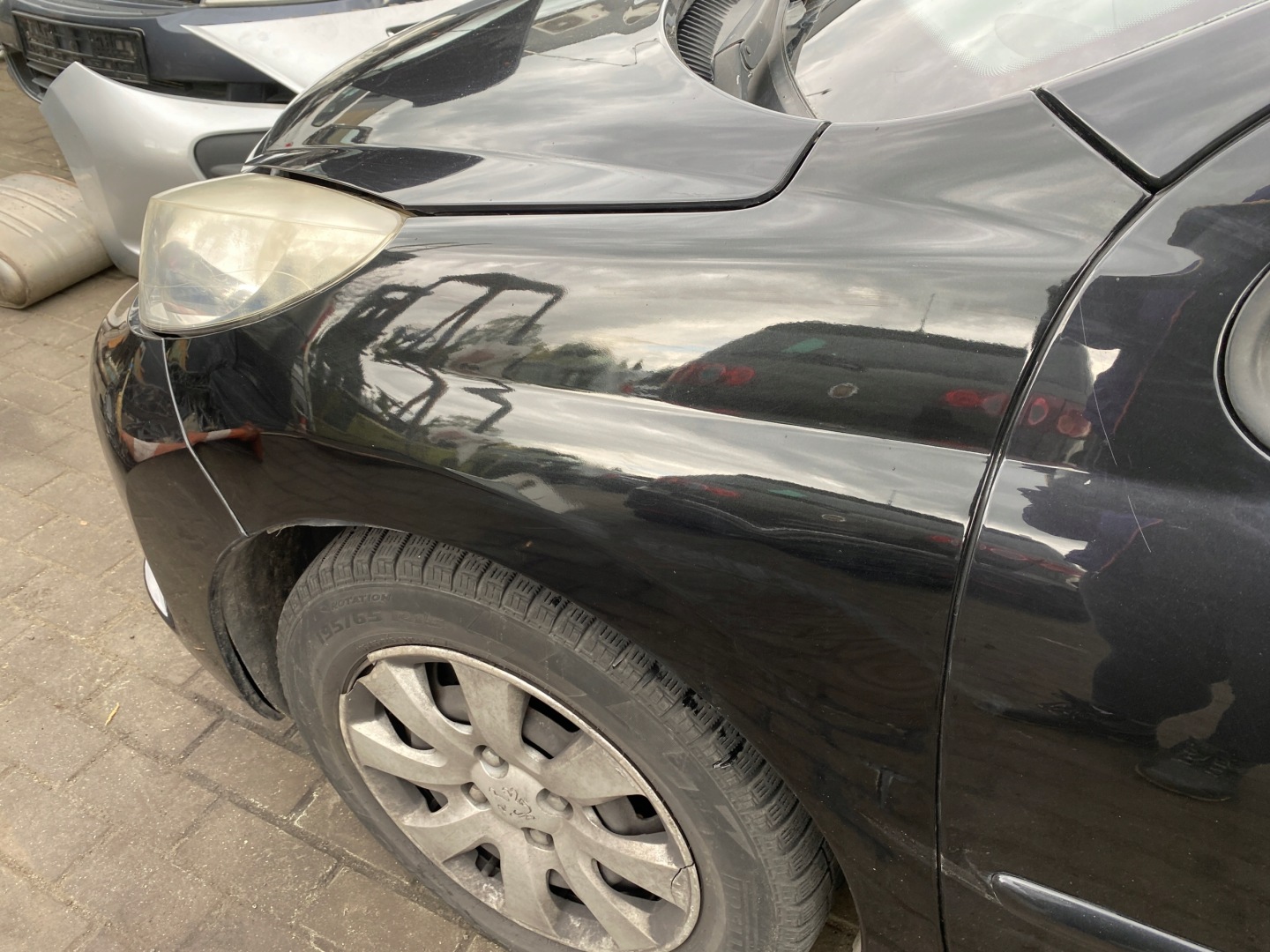 fender left front front Peugeot 207 06-15 kod lakieru EXLC