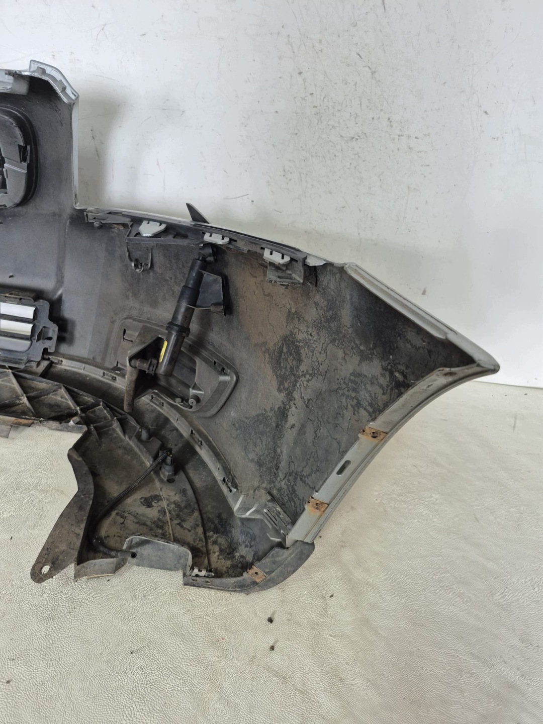 VOLVO V50 LIFT 07- bumper front front complete SPR 30744976