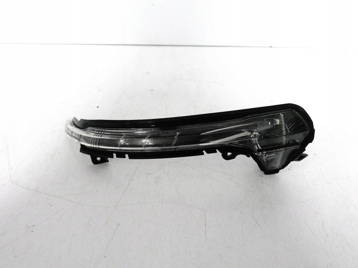 AUDI A6 S6 4G5 4G0 C7 10-18 indicator blinker LED W mirror left front