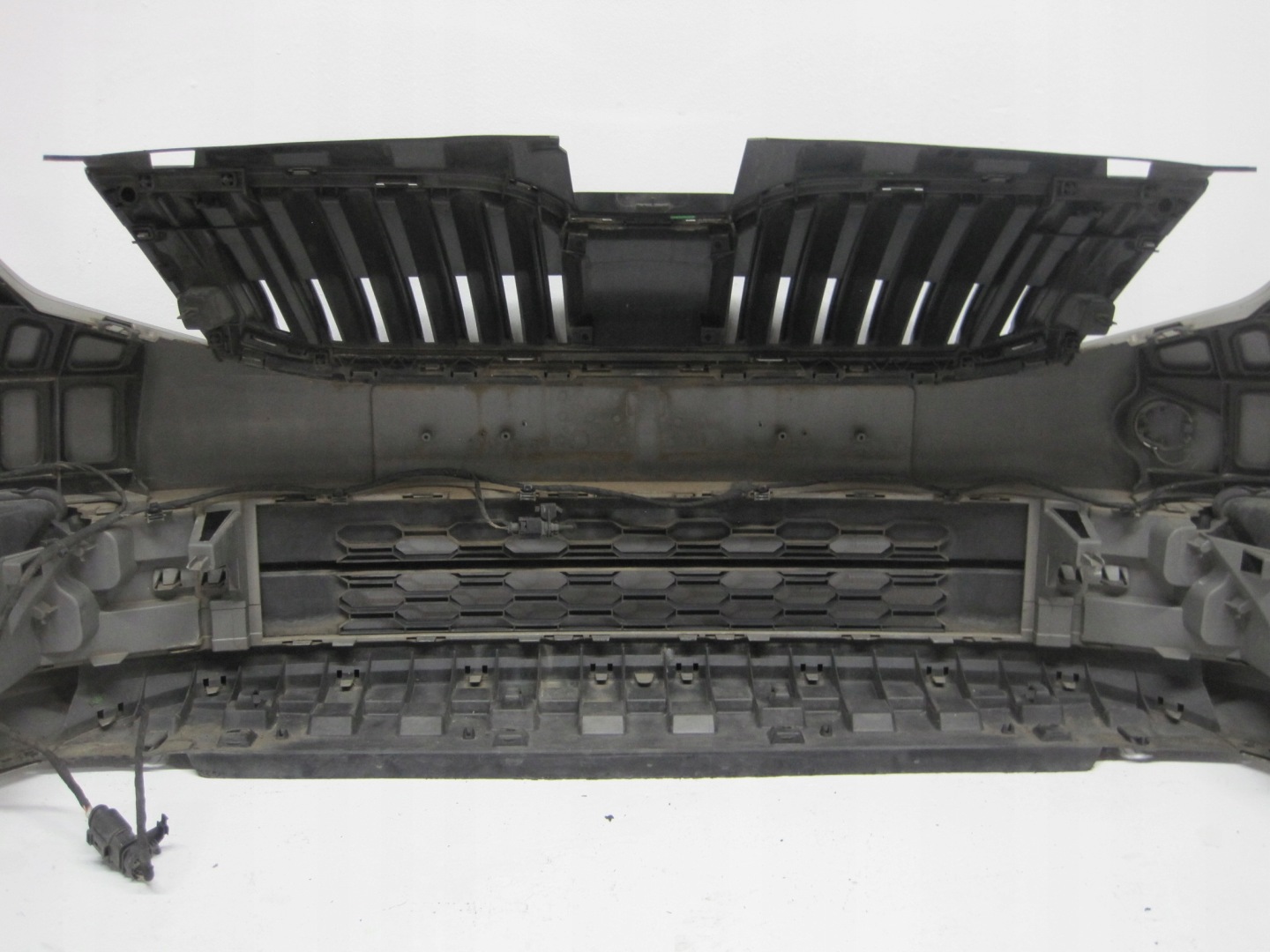 front bumper SKODA OCTAVIA 3 III 5E0 LIFT
