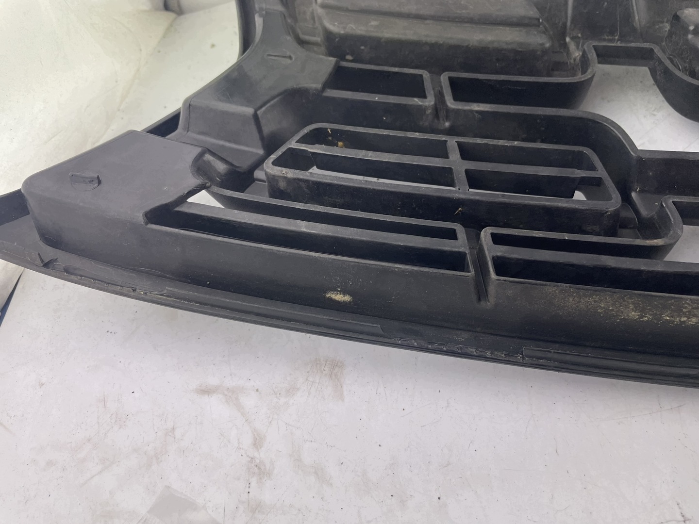 grille radiator 623103440R Dacia Duster HM Europa
