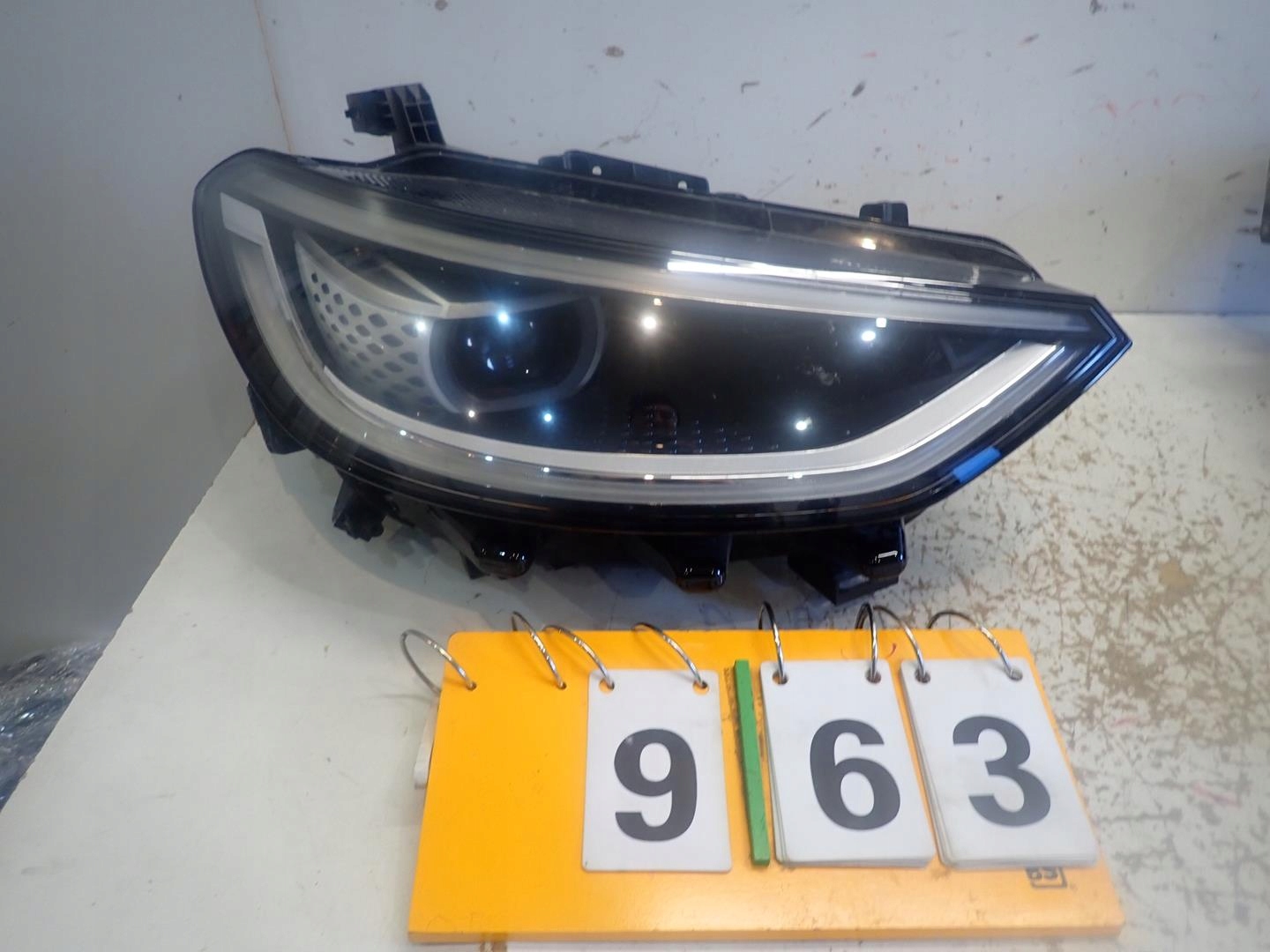 light front front right VW ID3 2020- FULL LED