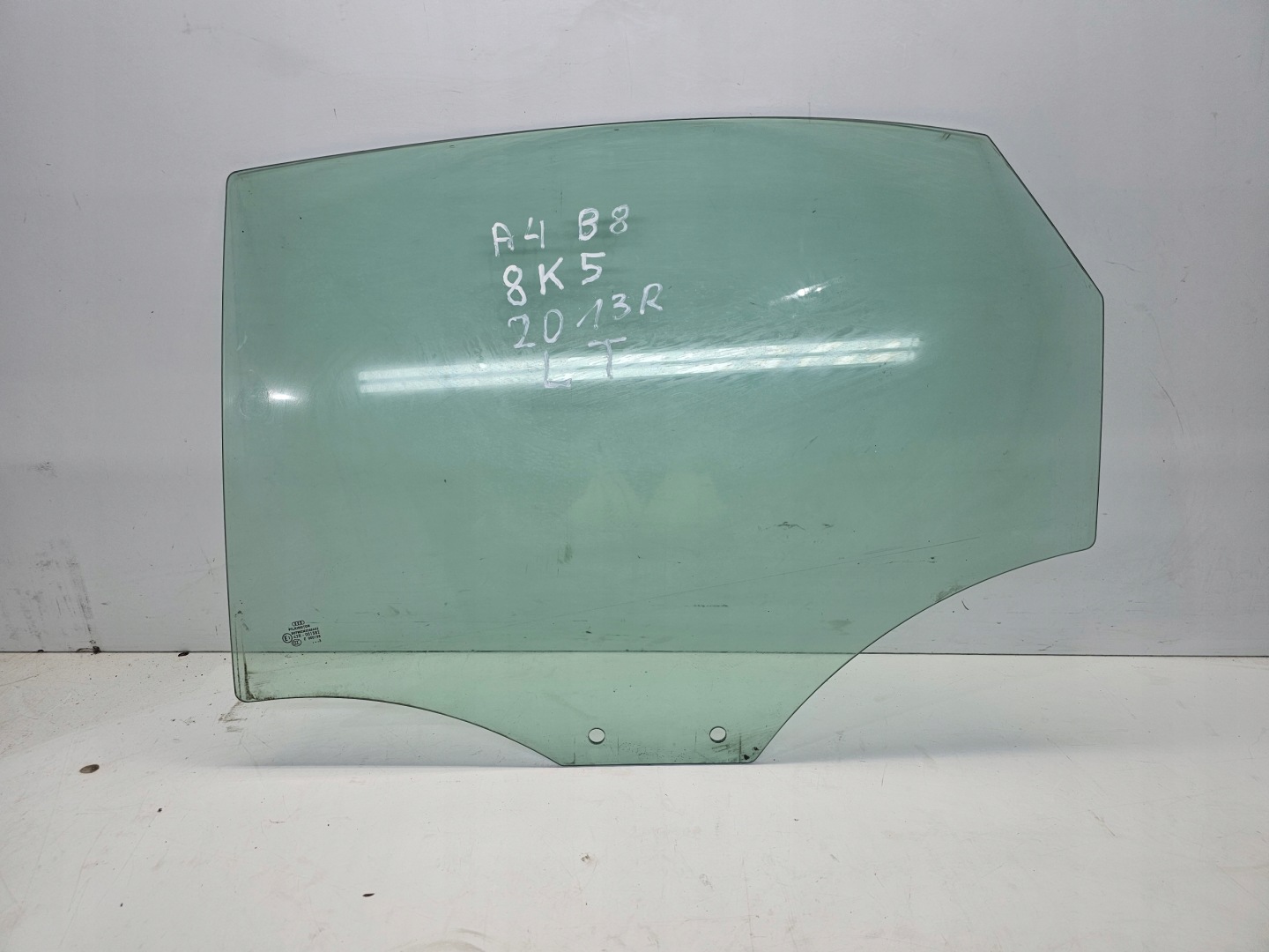 window side door left rear part AUDI A4 B8 sedan 8K5 2013R